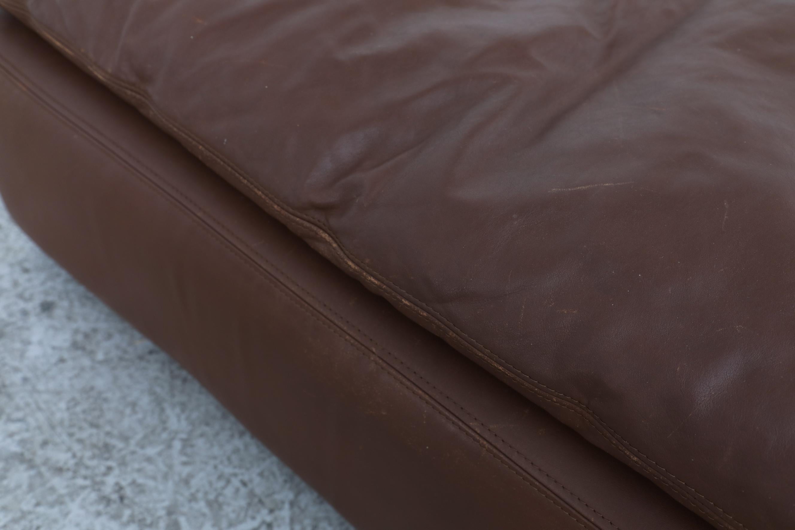 Long Gelderland Brown Leather Ottoman with Top Cushion For Sale 5