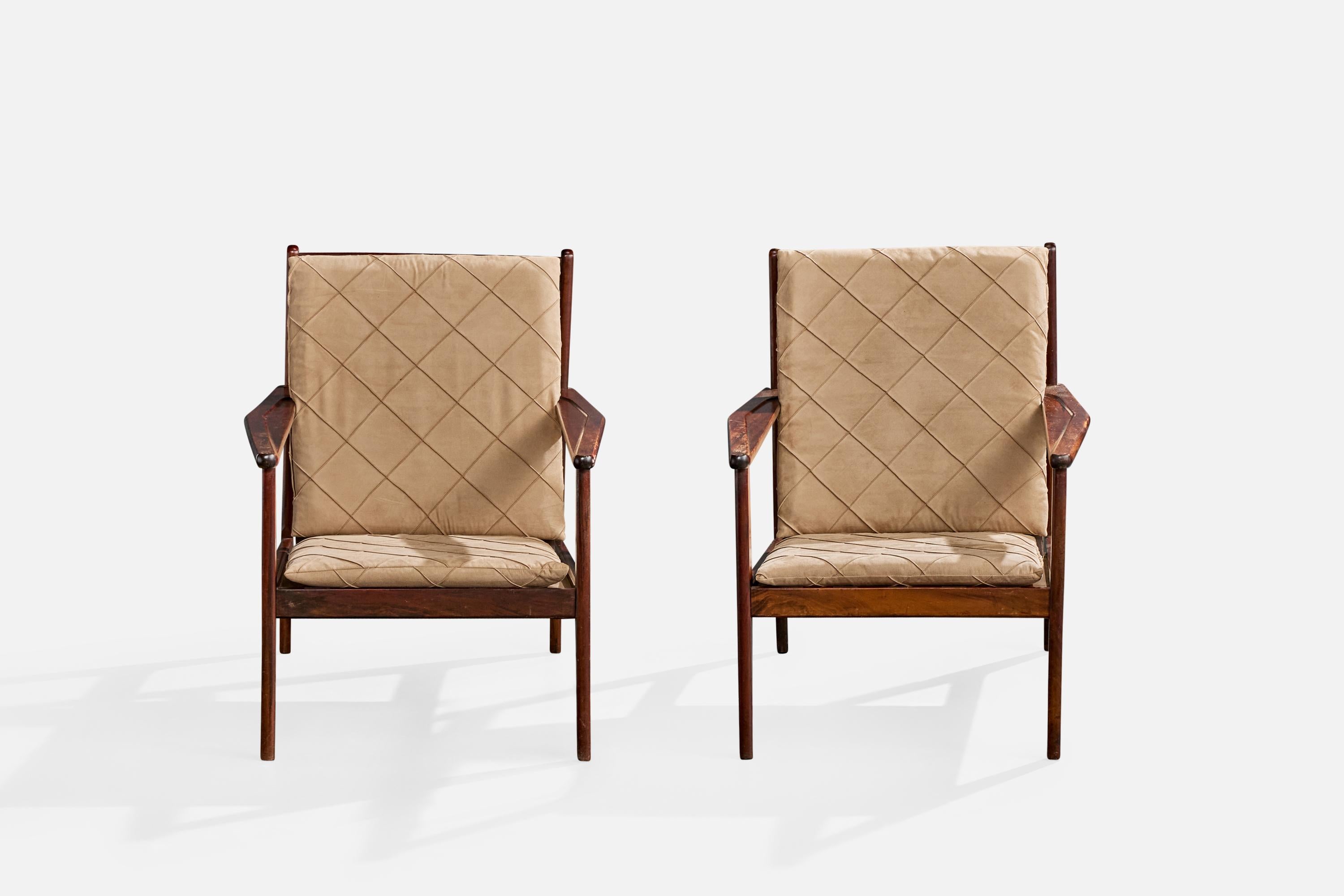 Brésilien Gelli, chaises longues, Wood, tissu, Brésil, années 1960 en vente