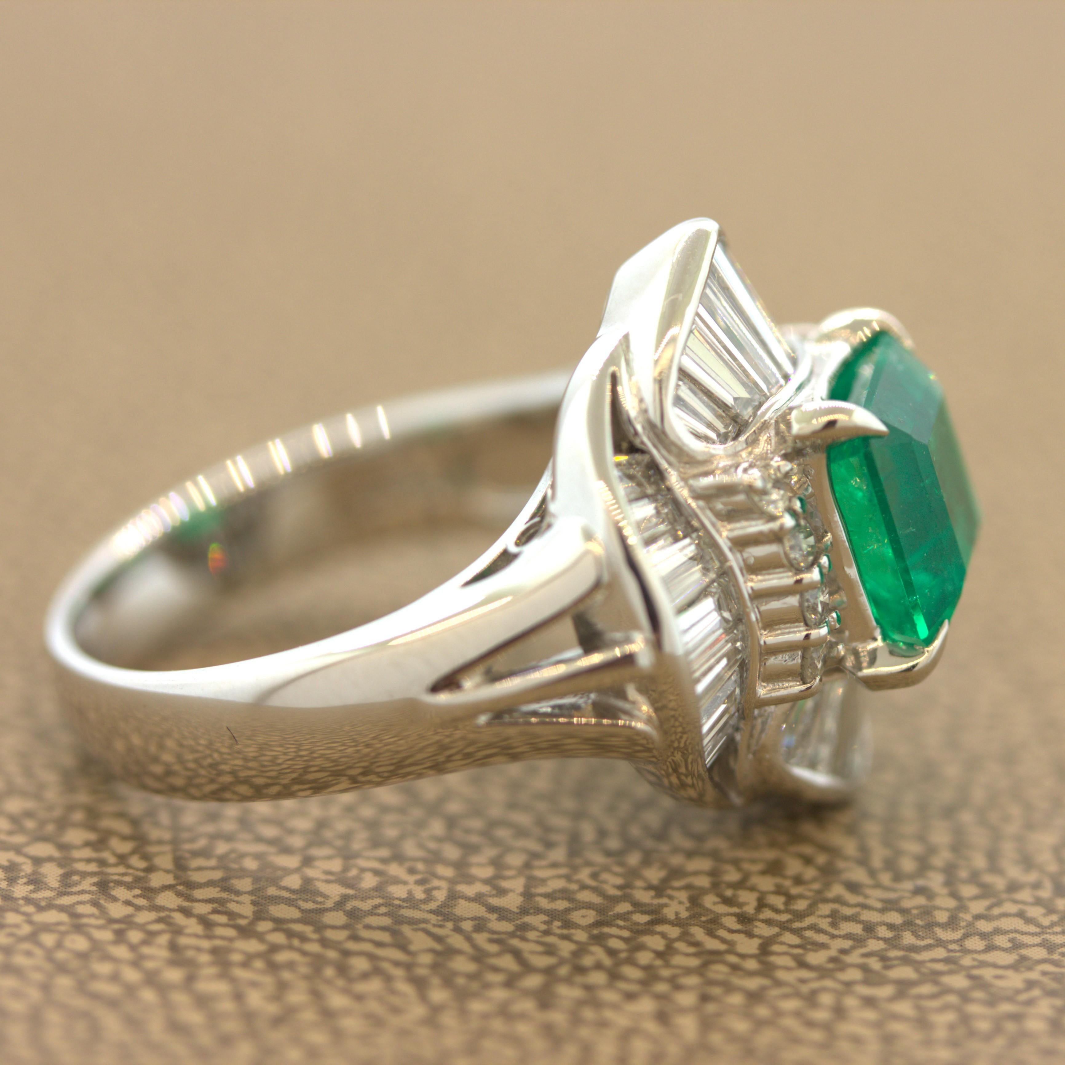 Gem 2.25 Carat Emerald Diamond Platinum Ring In New Condition For Sale In Beverly Hills, CA