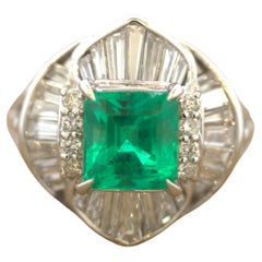 Edelstein 2,25 Karat Smaragd-Diamant-Platinring