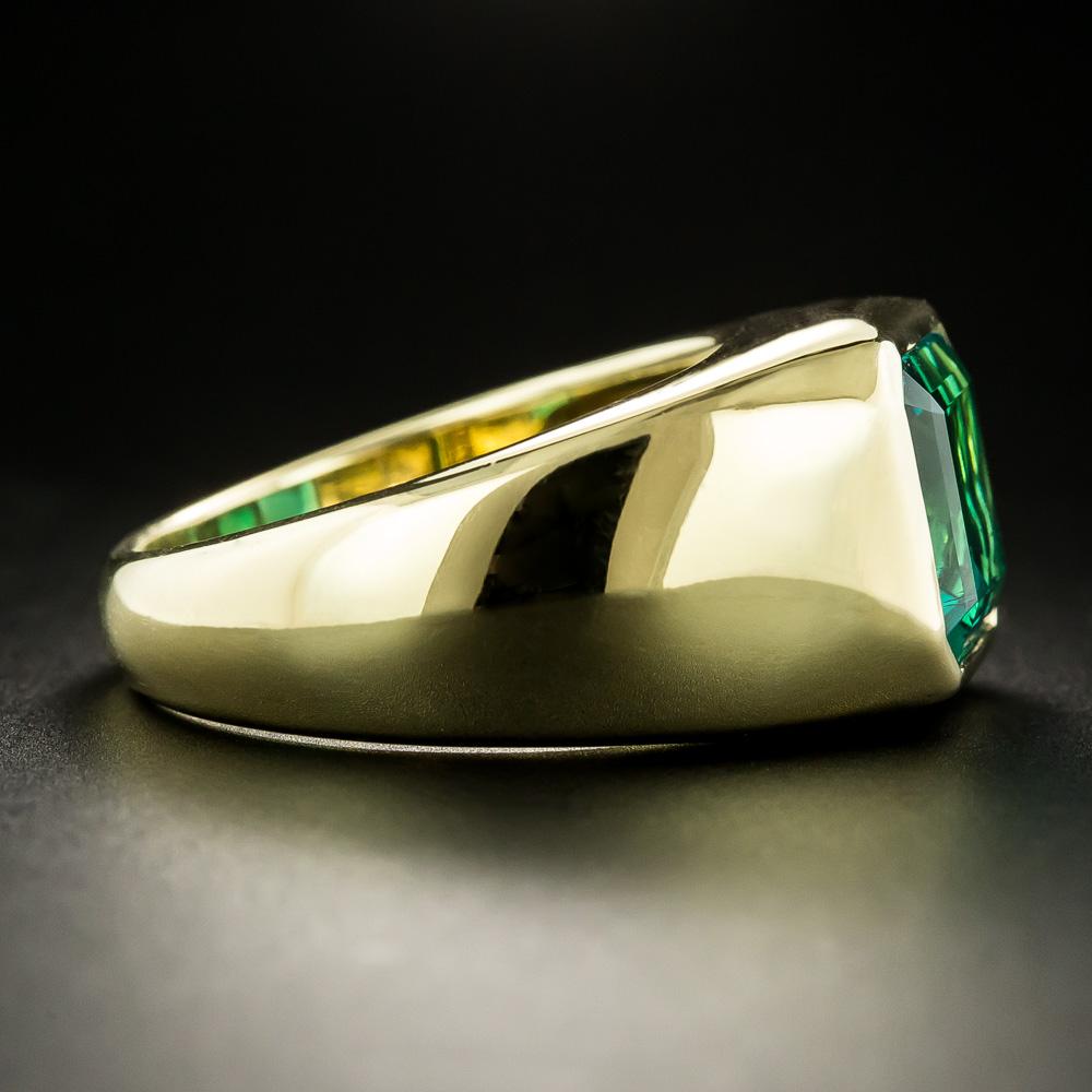 kolumbianischer Smaragdring mit 5,35 Karat Edelstein (Smaragdschliff) im Angebot