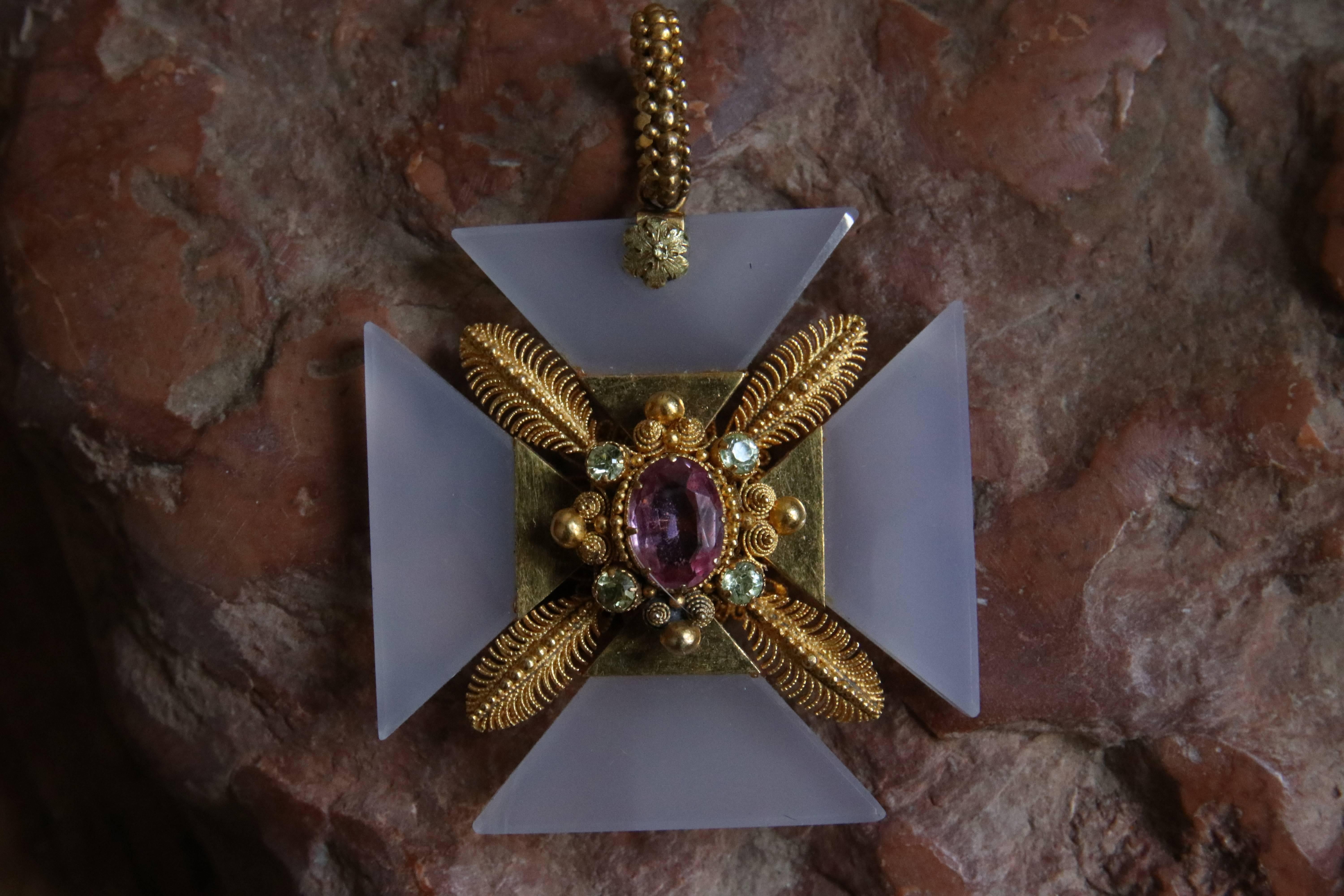 Gem and Gold Maltese Cross Pendant, circa 1820 For Sale 1