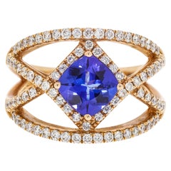 Gem Bleu 1.29 Carat Tanzanite Ring with 0.75 Carat Diamonds Set in 14 Karat Gold