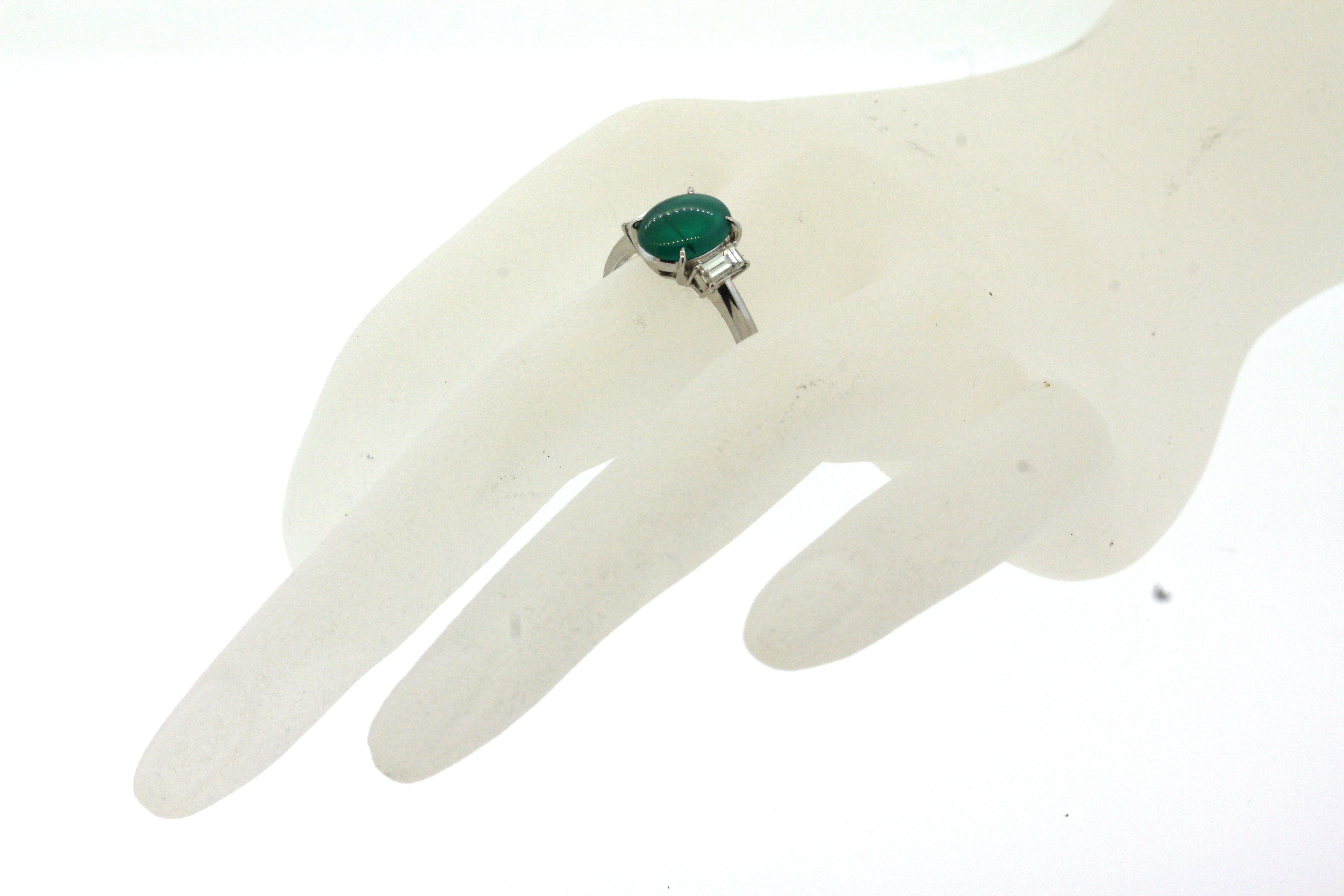 cat's eye emerald