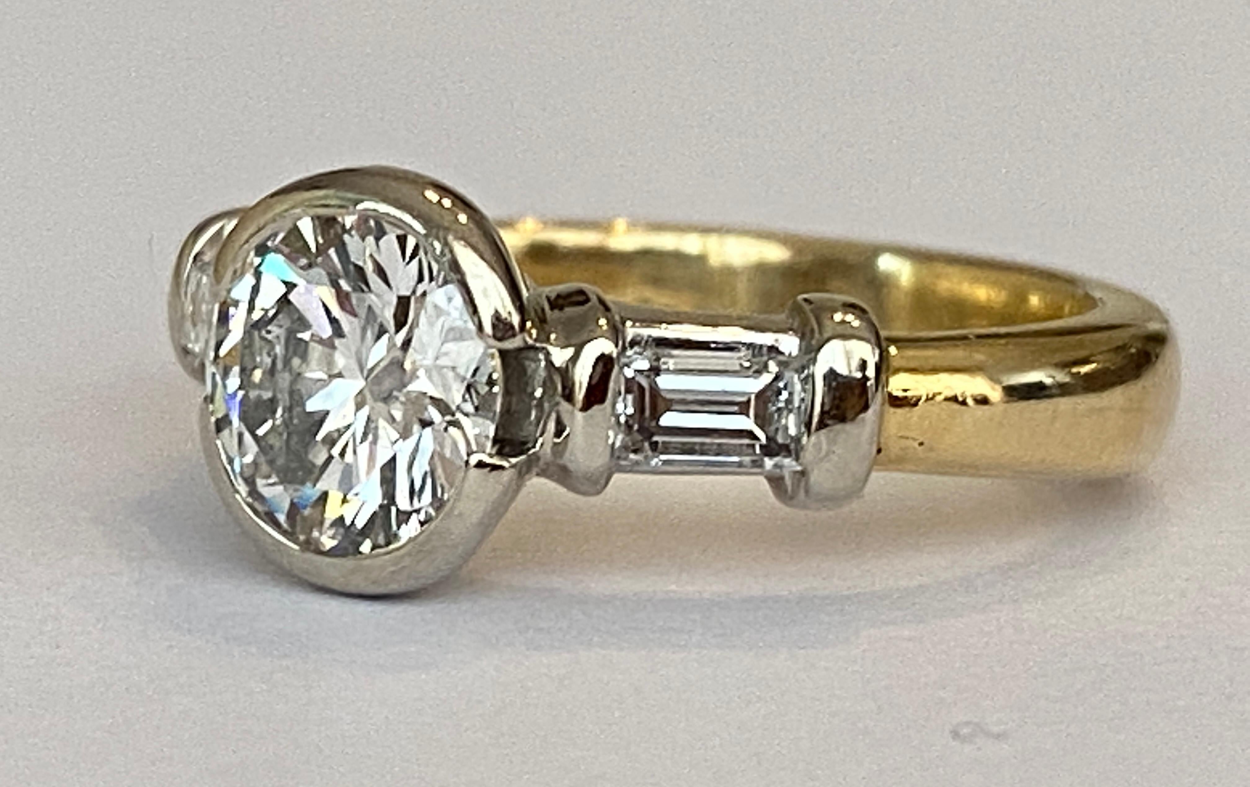 GEM Certificied 1.60 Carat Diamond Engagement Ring In Good Condition For Sale In AMSTERDAM, NL