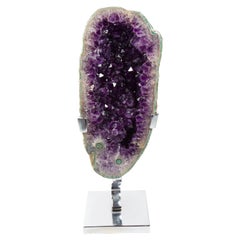 Edelstein-Geode-Skulptur mit Amethyst-Grad