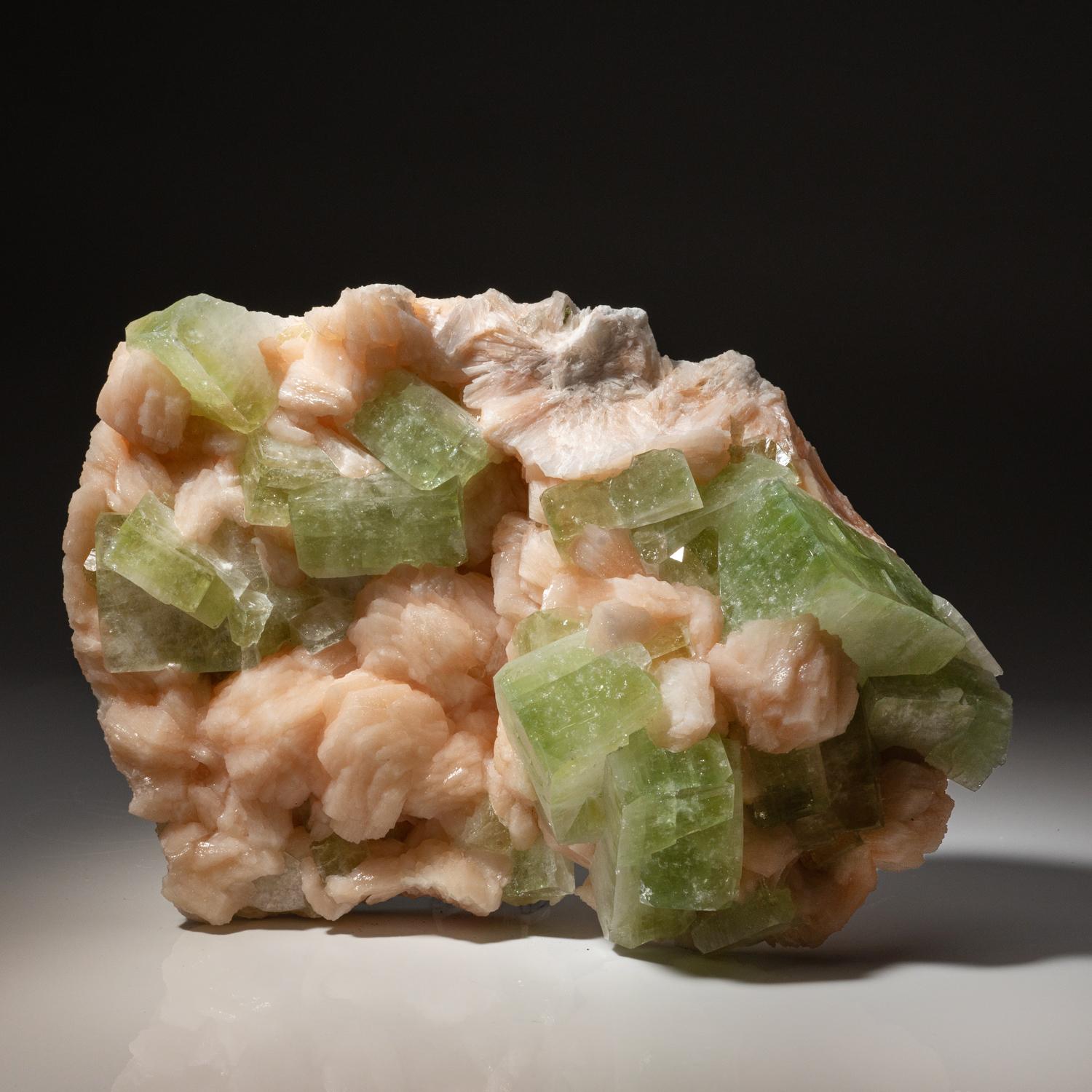  Gem Green Apophyllite Mineral Crystal with Stilbite from Maharashtra, India For Sale 1