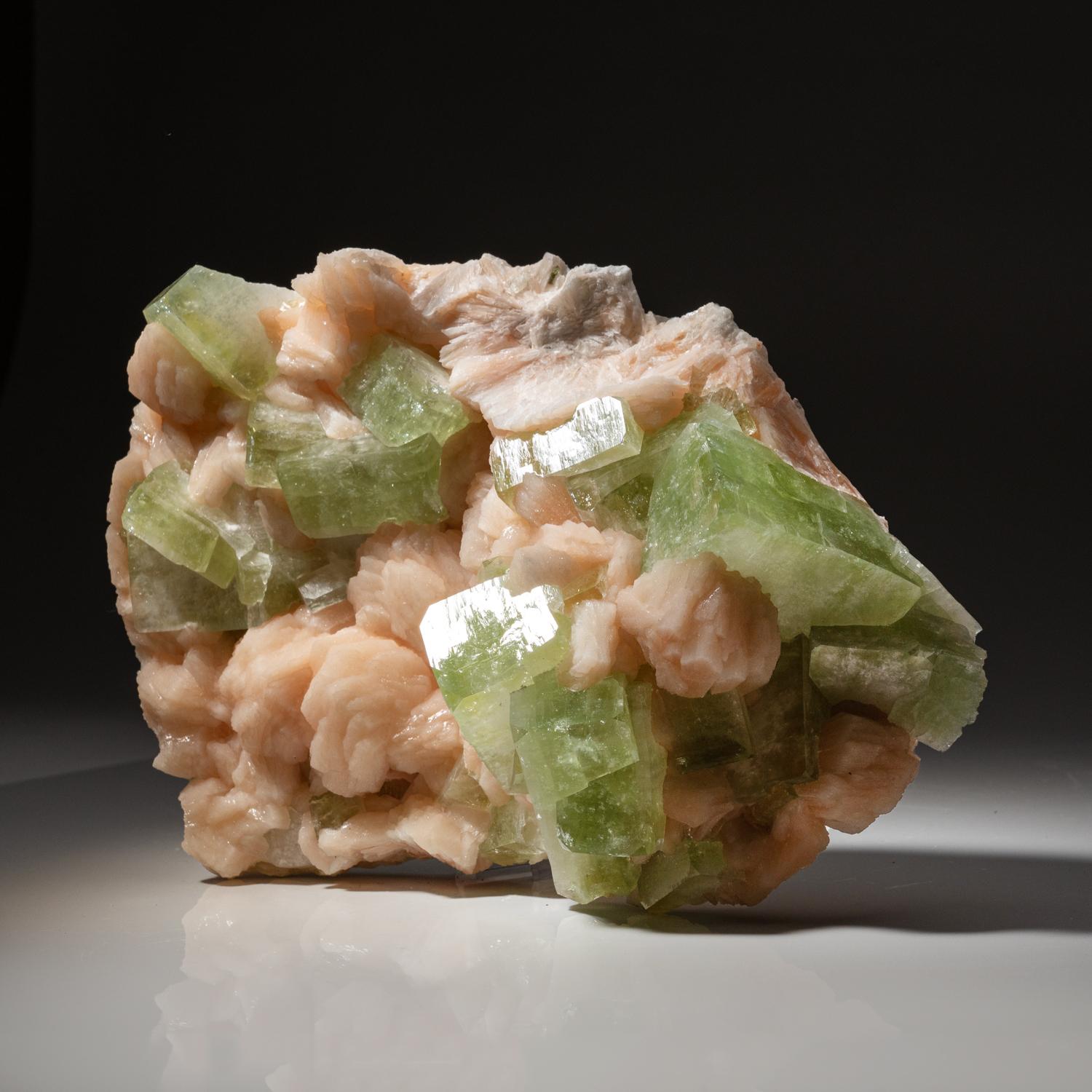  Gem Green Apophyllite Mineral Crystal with Stilbite from Maharashtra, India For Sale 2