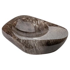 Bol en quartz rutile argenté de qualité « Gem Museum » provenant du Brésil (7,5 livres)