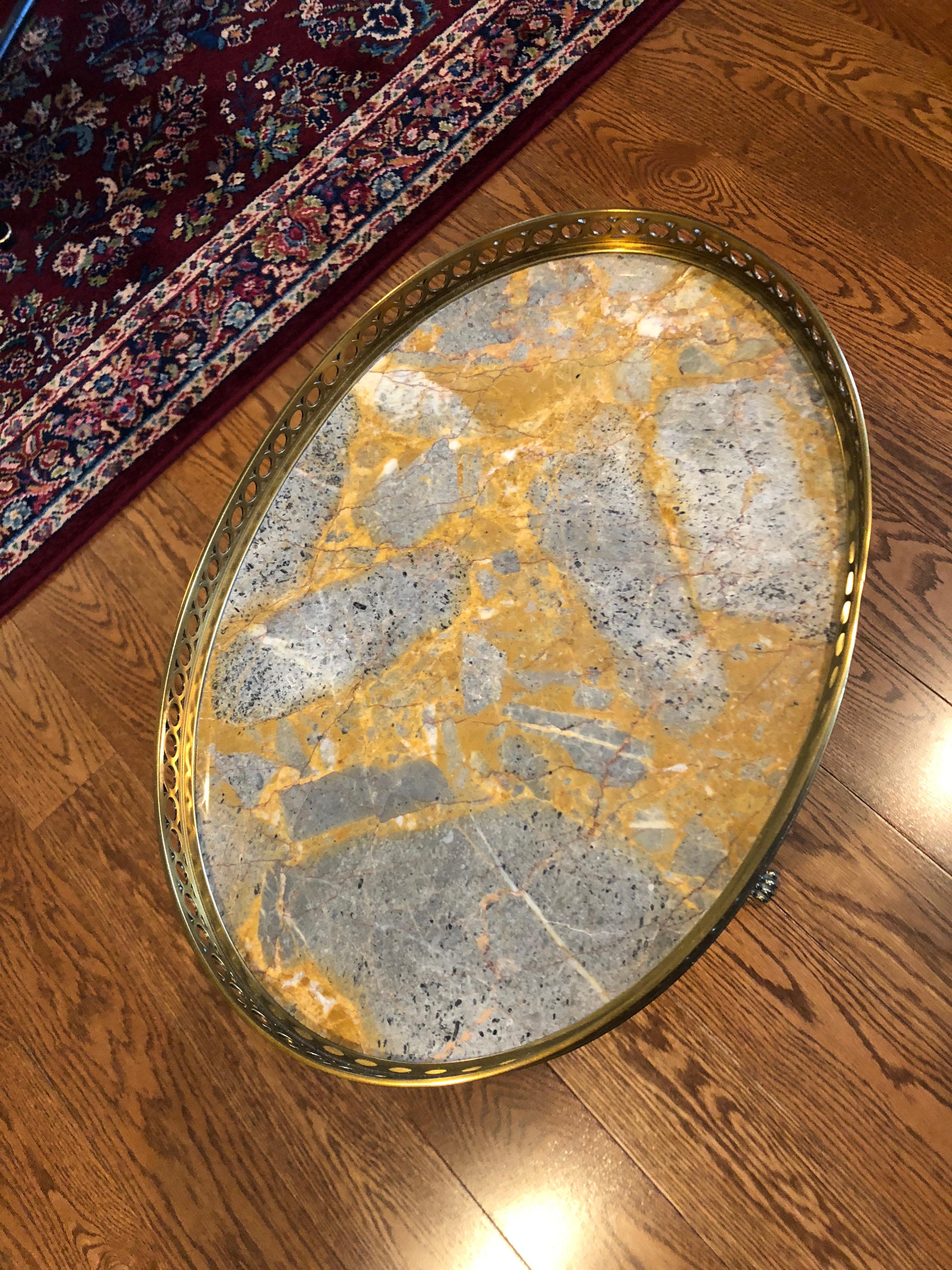 Gem of an Oval Marble Top and Brass End Table Drinks Table In Excellent Condition In Hopewell, NJ