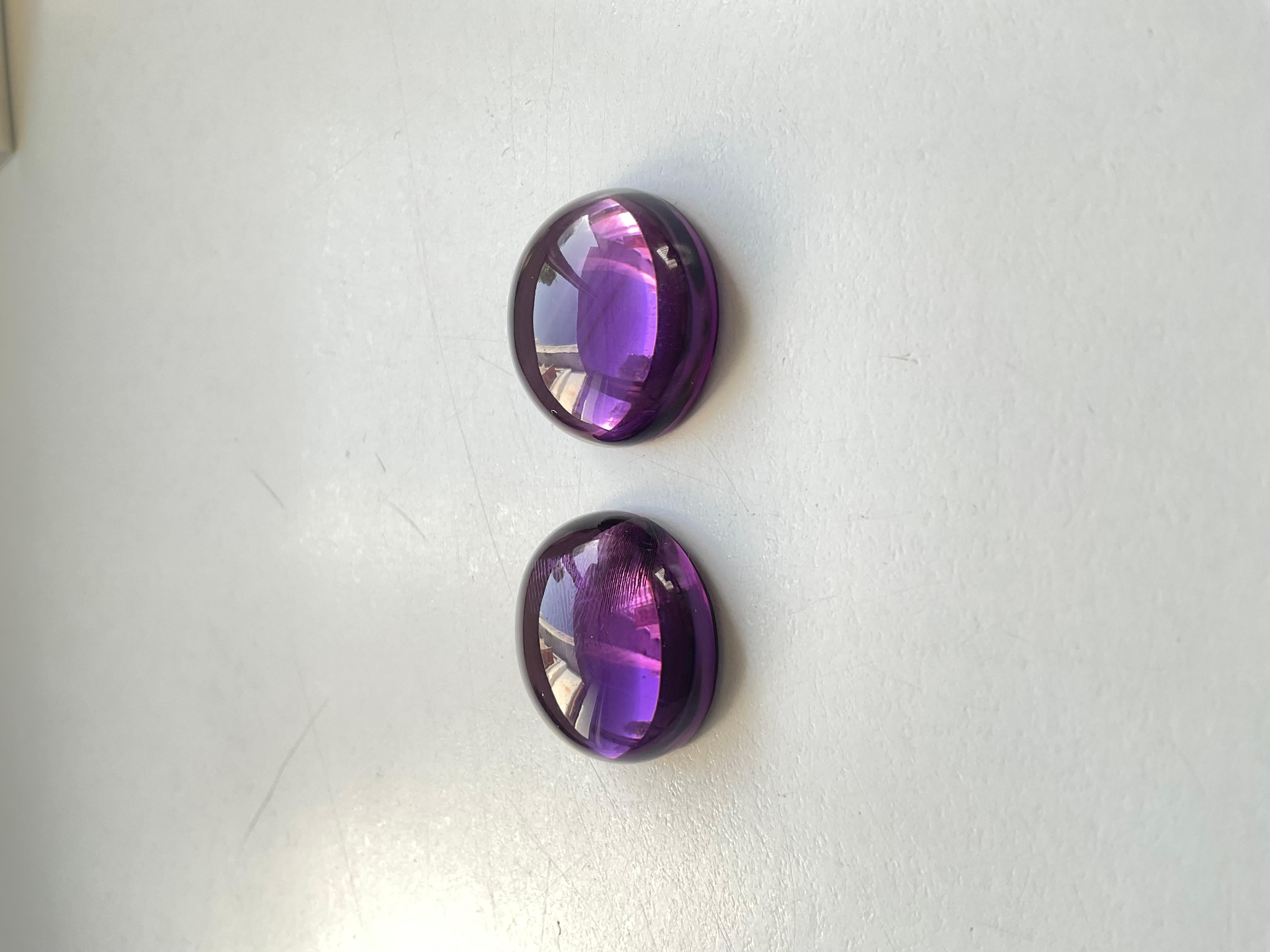 Amethyst in Edelsteinqualität, runder Cabochon, loser Edelstein für Schmuck im Angebot 1