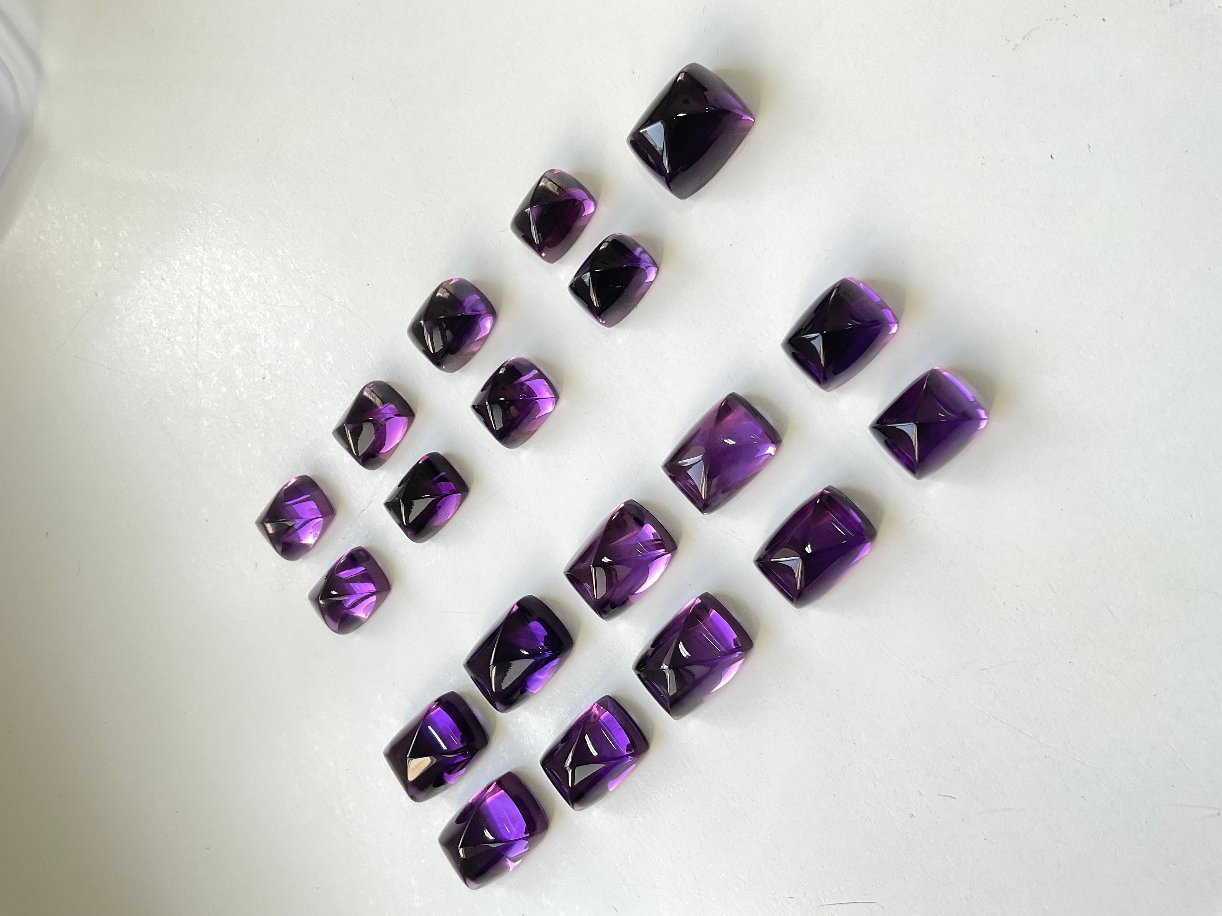 Gem Quality Amethyst Sugarloaf Cabochon Layout Loose Gemstone for Jewelry In New Condition For Sale In Jaipur, RJ