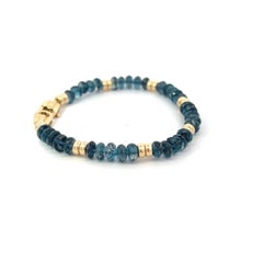 Bracciale con perline in oro giallo 14k e topazio blu di qualità gemmologica