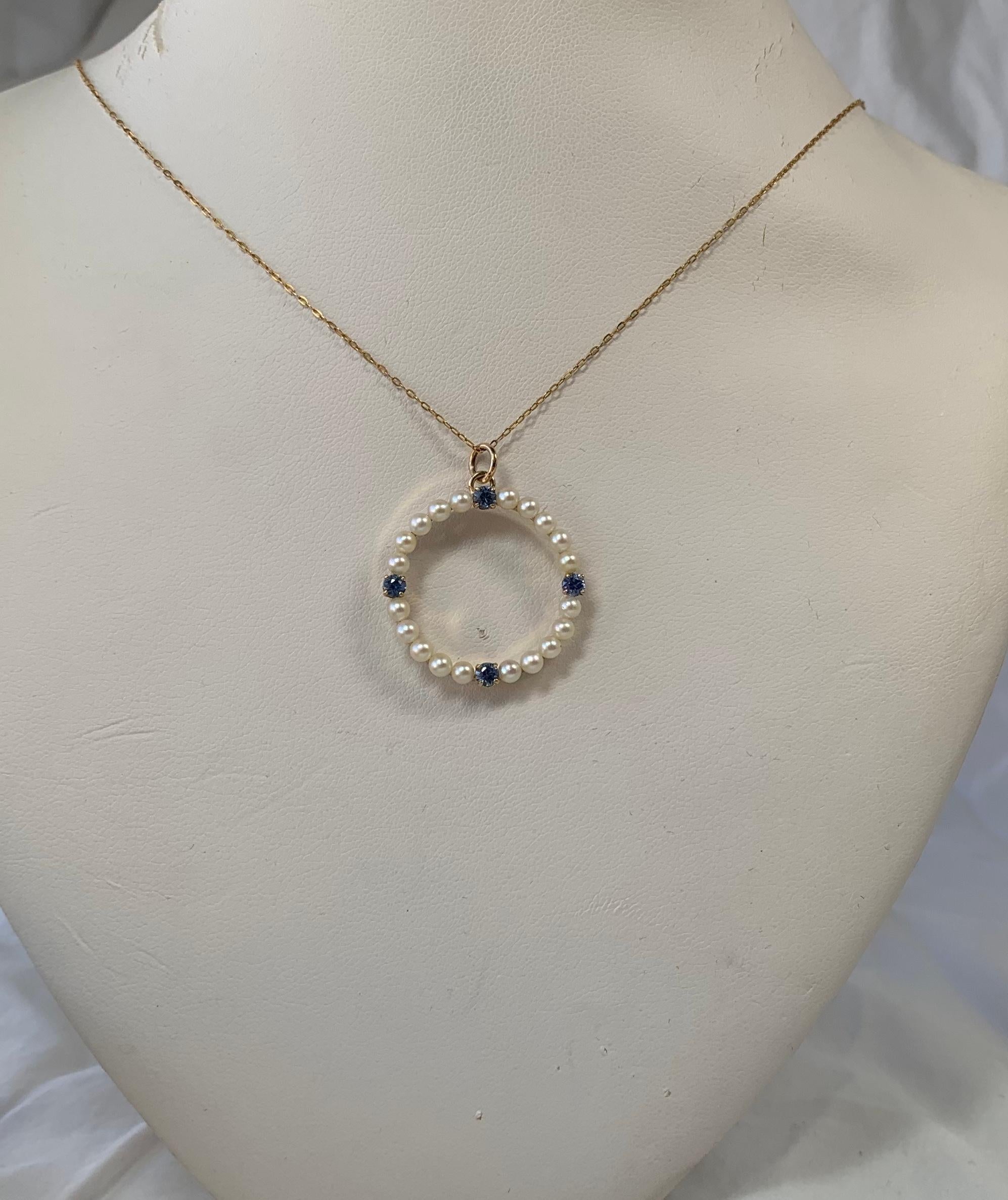 Round Cut Gem Quality Natural Sapphire Art Deco Pearl Circle Pendant Antique Necklace Gold For Sale