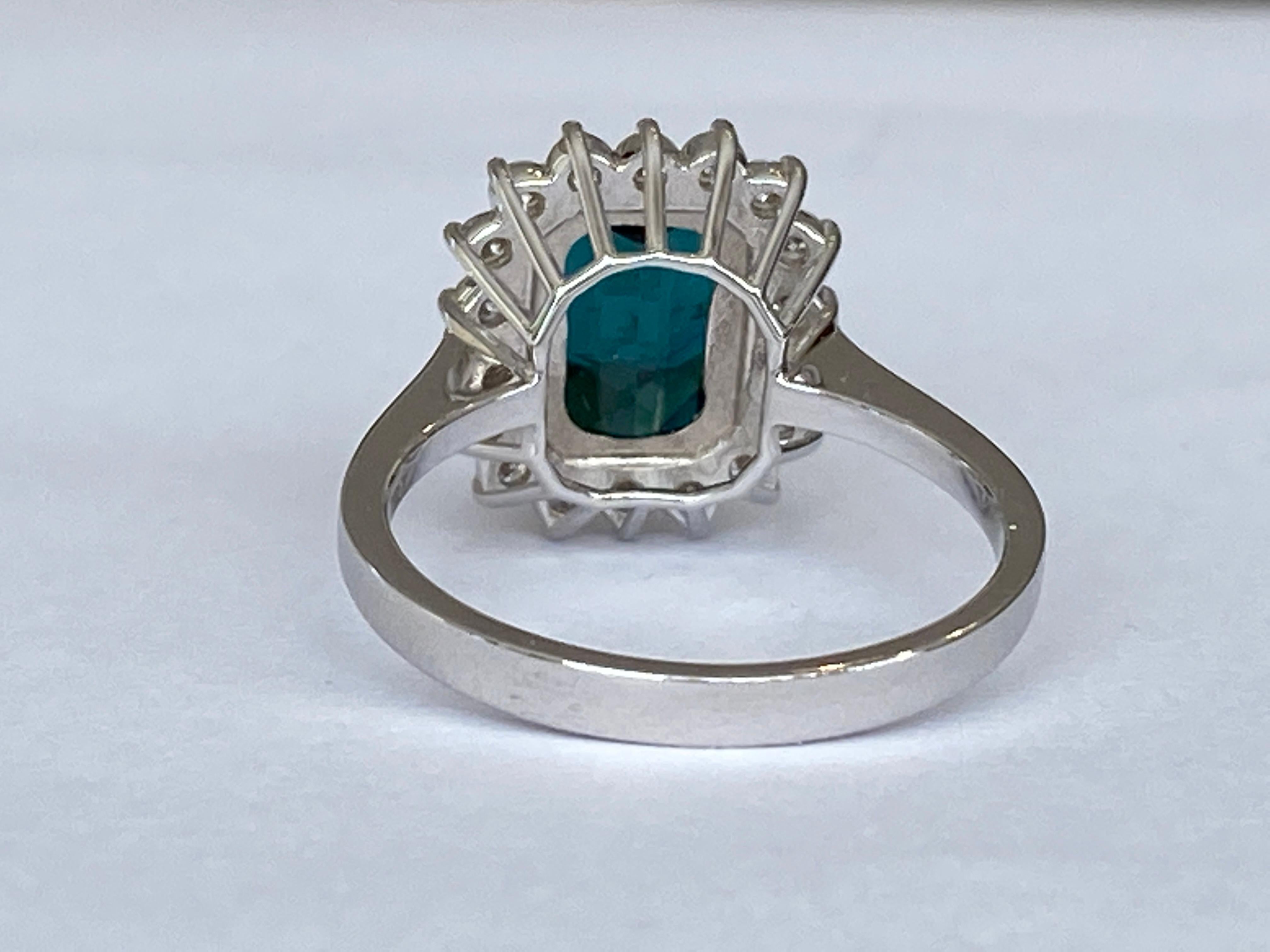 Bague cocktail en diamants et tourmaline de lagon certifiée GEM d'Anvers de 2,00 carats en vente 4