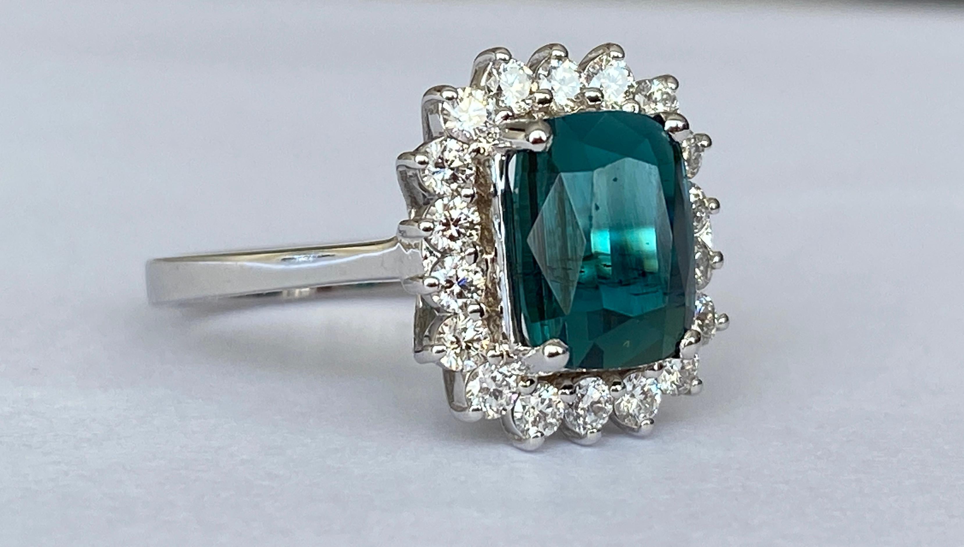 Bague cocktail en diamants et tourmaline de lagon certifiée GEM d'Anvers de 2,00 carats en vente 1