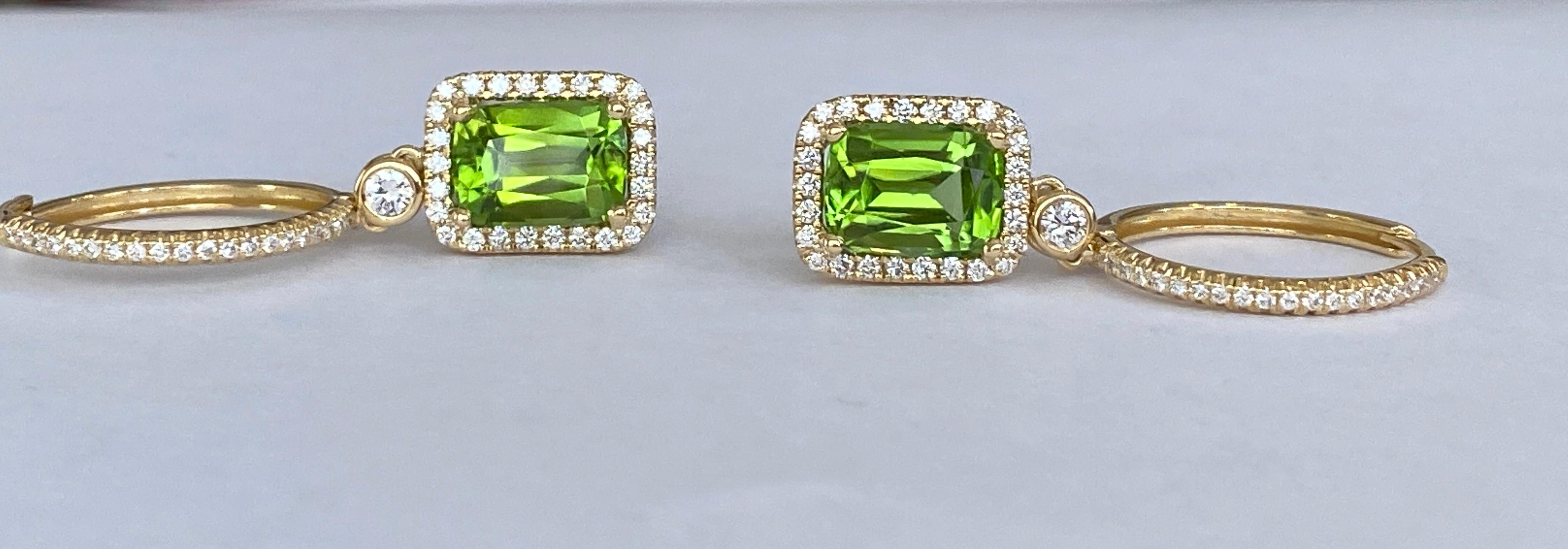 Peridoto verde lime certificato e  Orecchini con diamanti in oro giallo 18 kt in vendita 6