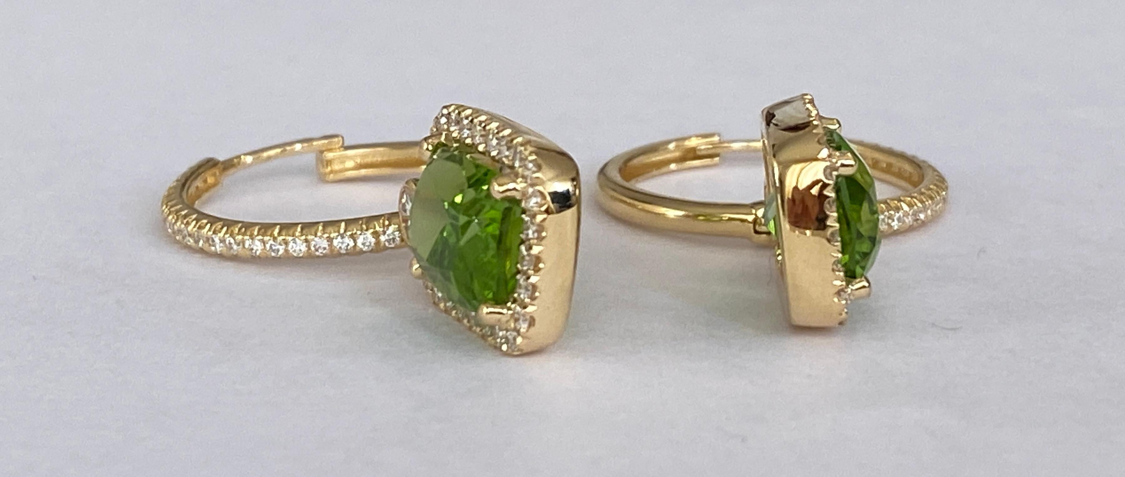 Peridoto verde lime certificato e  Orecchini con diamanti in oro giallo 18 kt in vendita 8