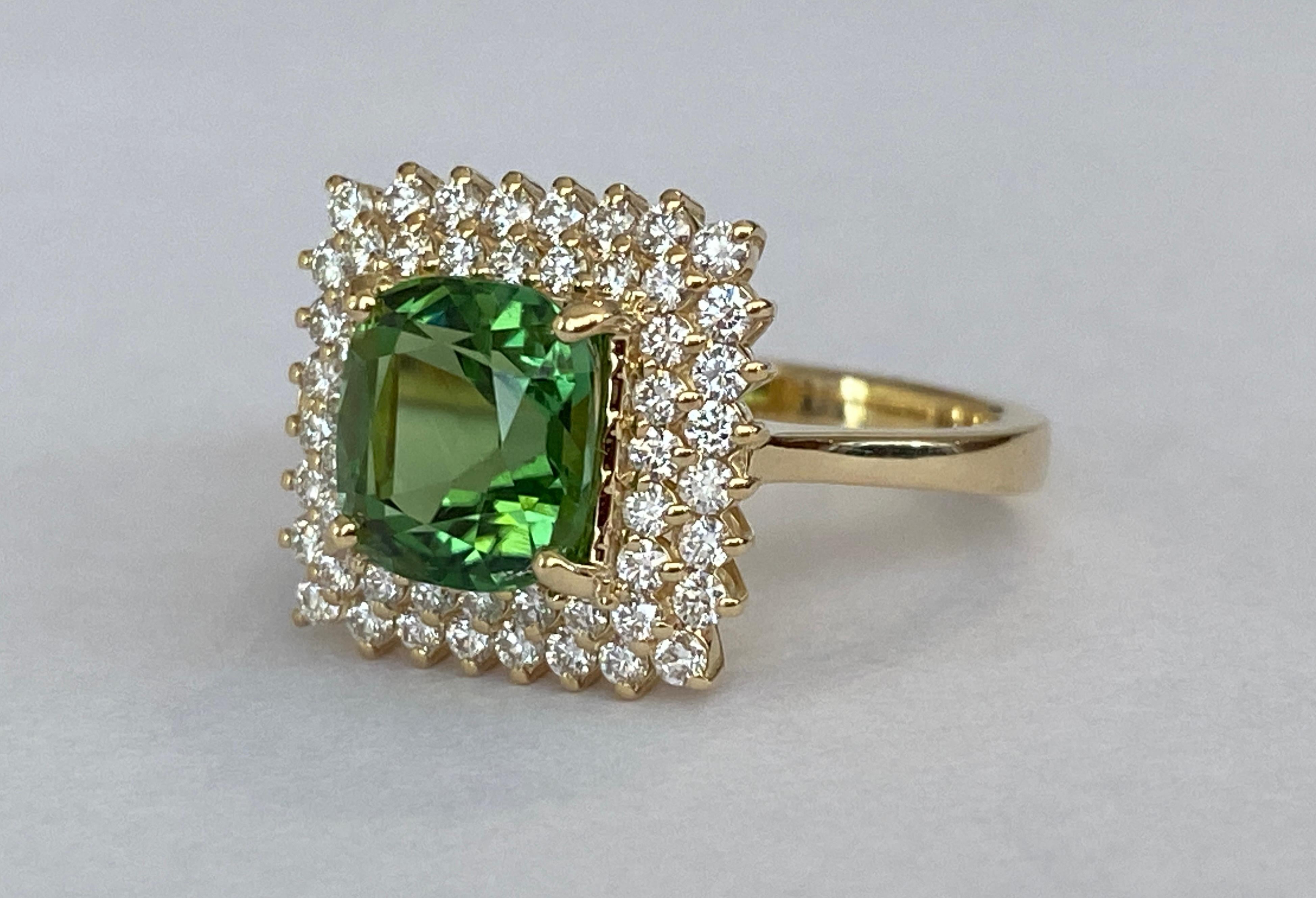 Cocktail certifié Verdelite tourmaline diamant  Bague en or jaune 18 carats Pour femmes en vente