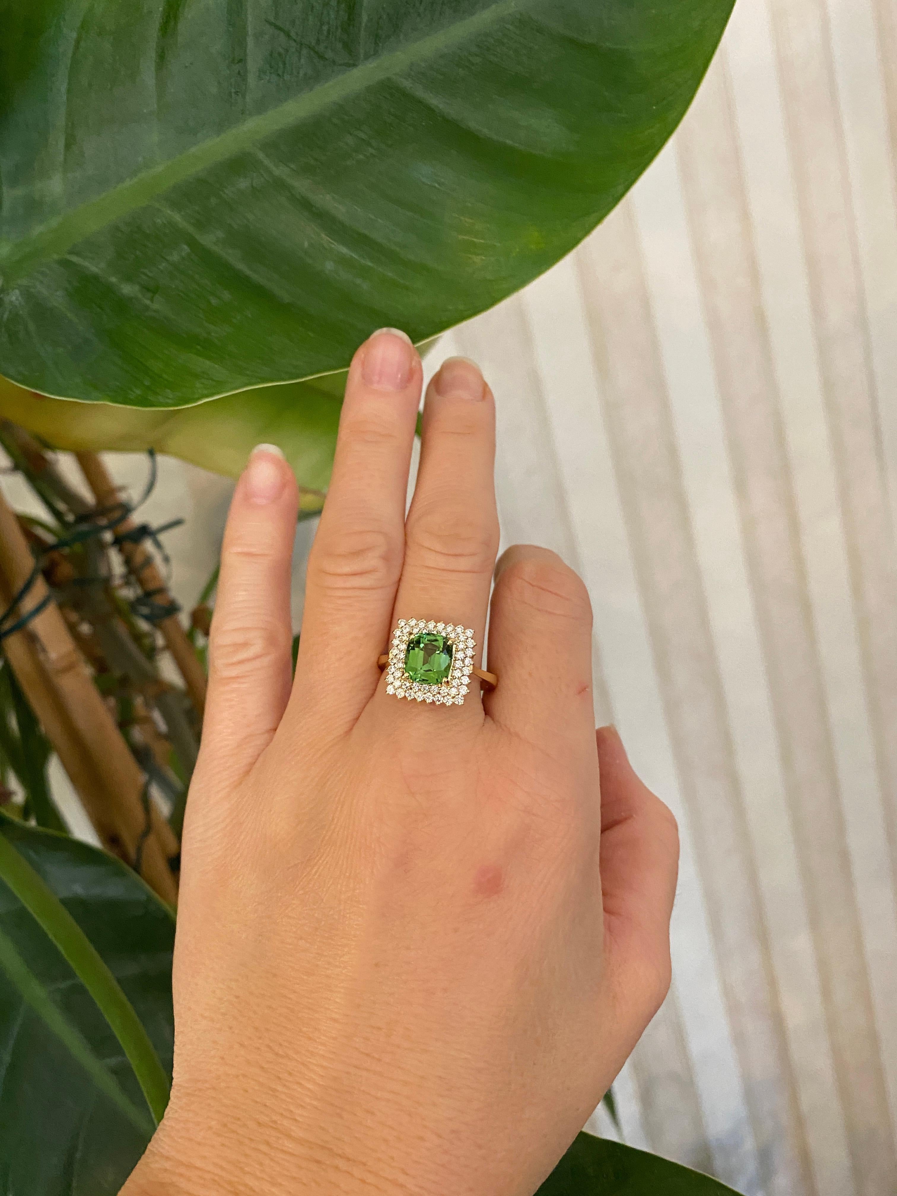 Cocktail certifié Verdelite tourmaline diamant  Bague en or jaune 18 carats en vente 3