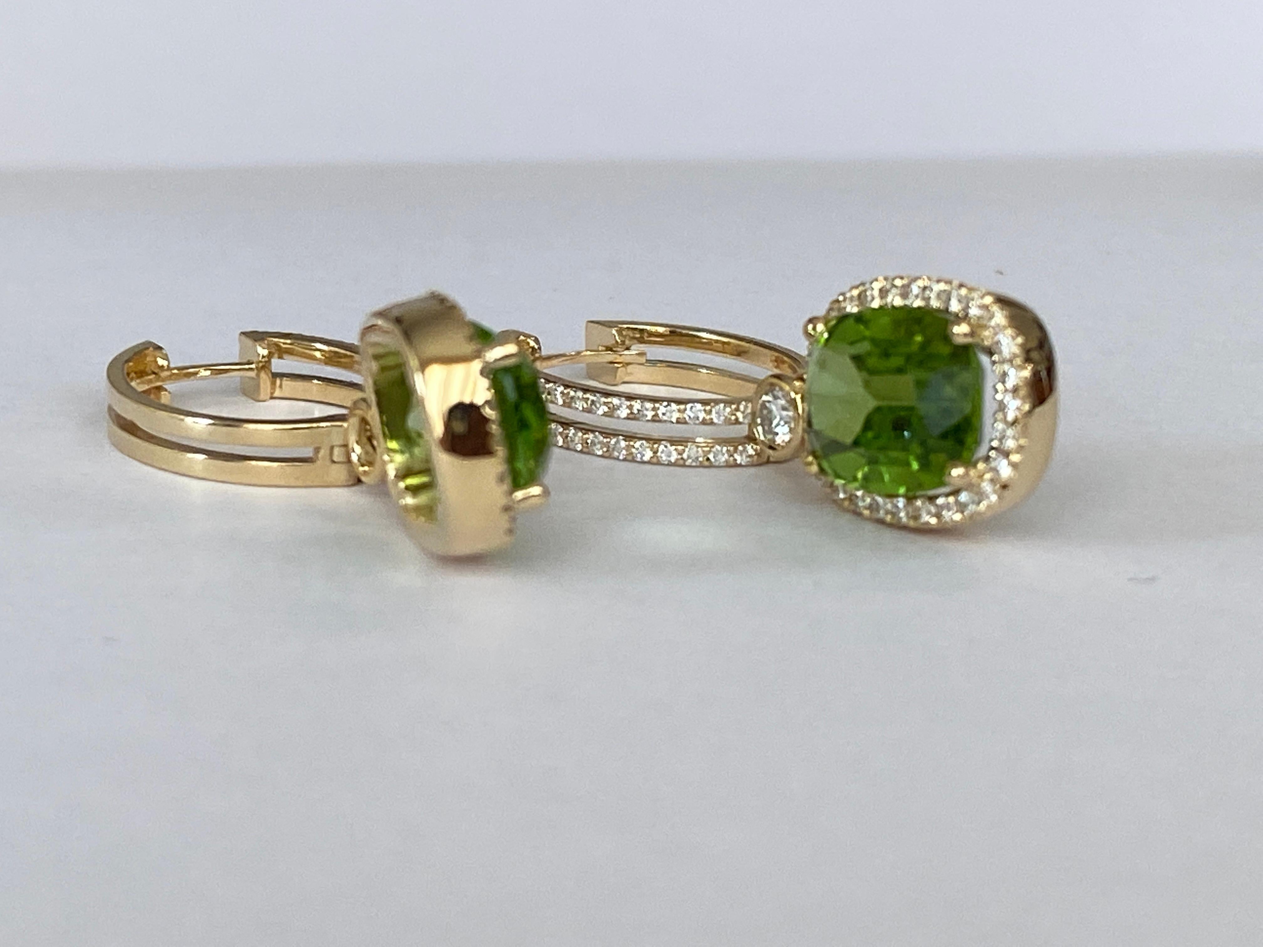 Orecchini con peridoto e diamanti certificati da 8,15 carati in oro giallo 18 kt in vendita 13