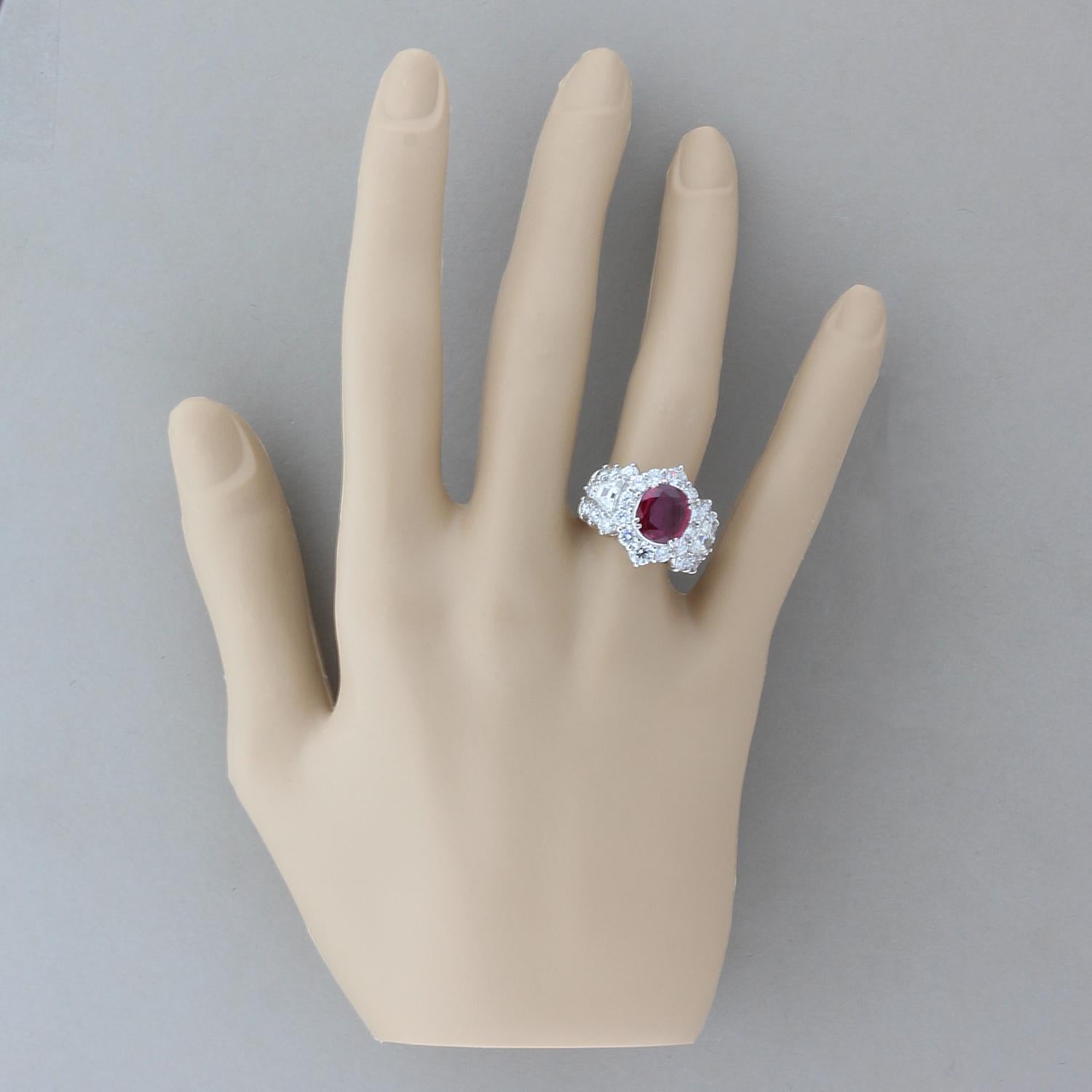 Women's Gem Ruby Diamond Platinum Ring For Sale