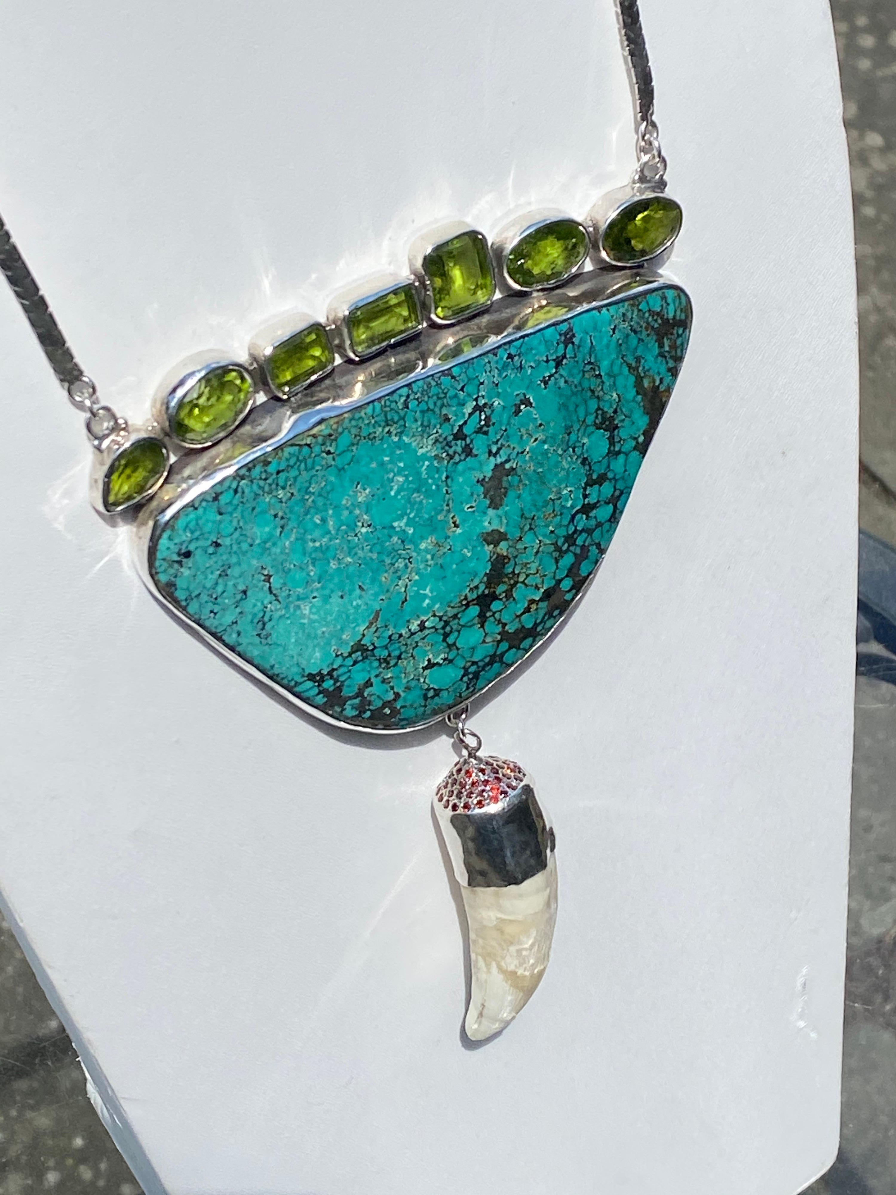 Modern Statement Peridot and American Turquoise Necklace with Croco Tooth in Silver  For Sale