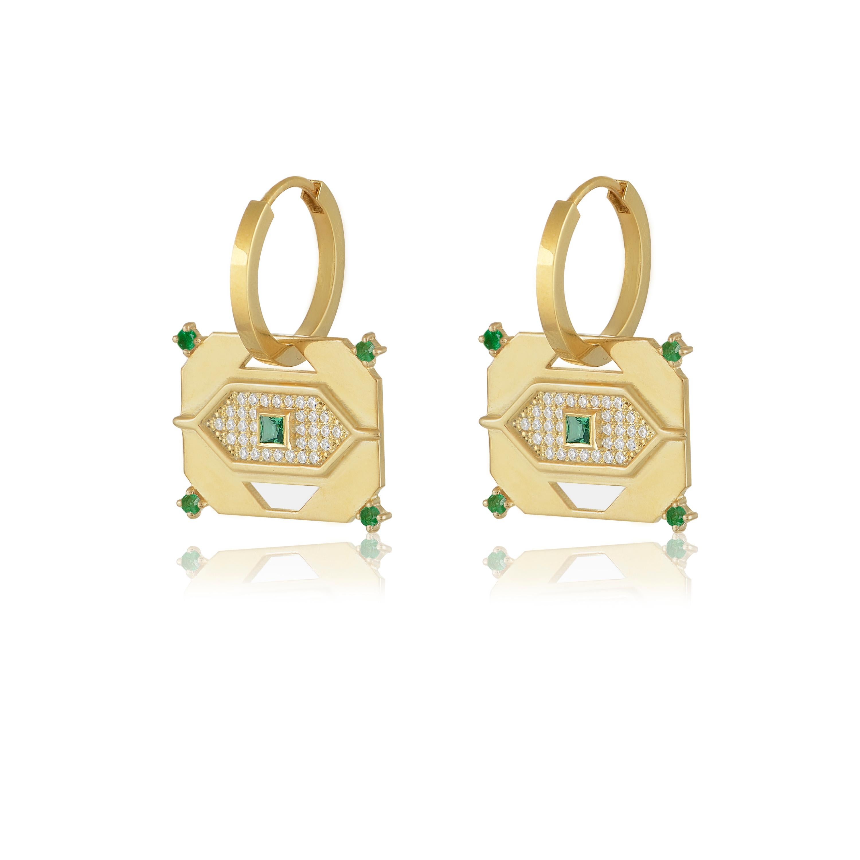 Contemporary Gem Tags Interchaneable Pendant in 18 Karat Yellow Gold with Diamonds, Emeralds For Sale