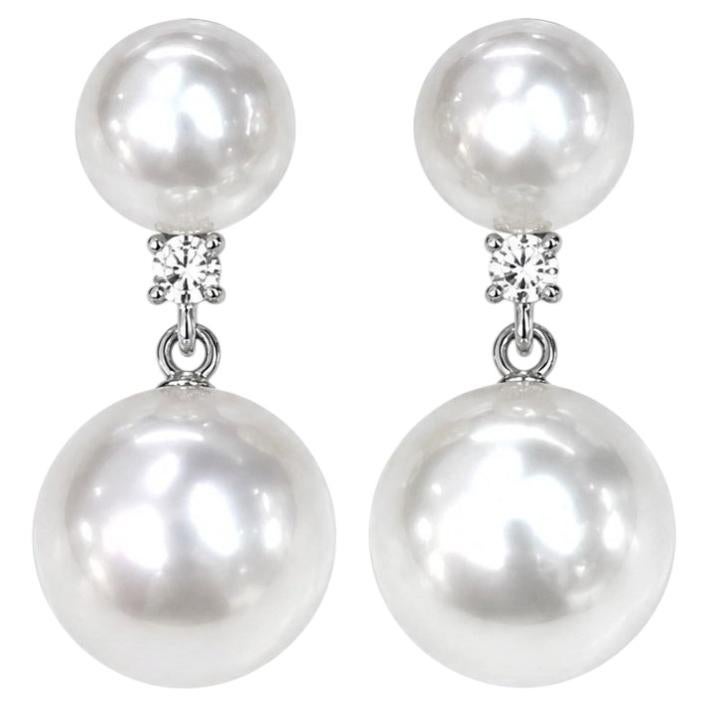 Boucles d'oreilles pendantes en perle blanche des mers du Sud « Gem » et diamants, 11-12 mm, or blanc 18 carats