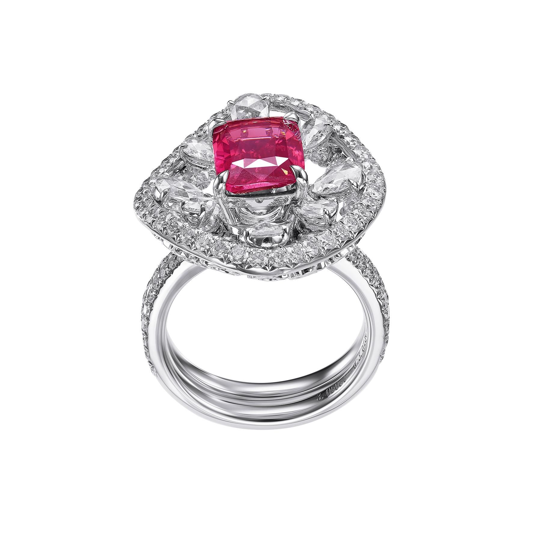 Radiant Cut GEMCOOK JEWELLERY 3.05ct Hot Pink Mahenge Ring For Sale