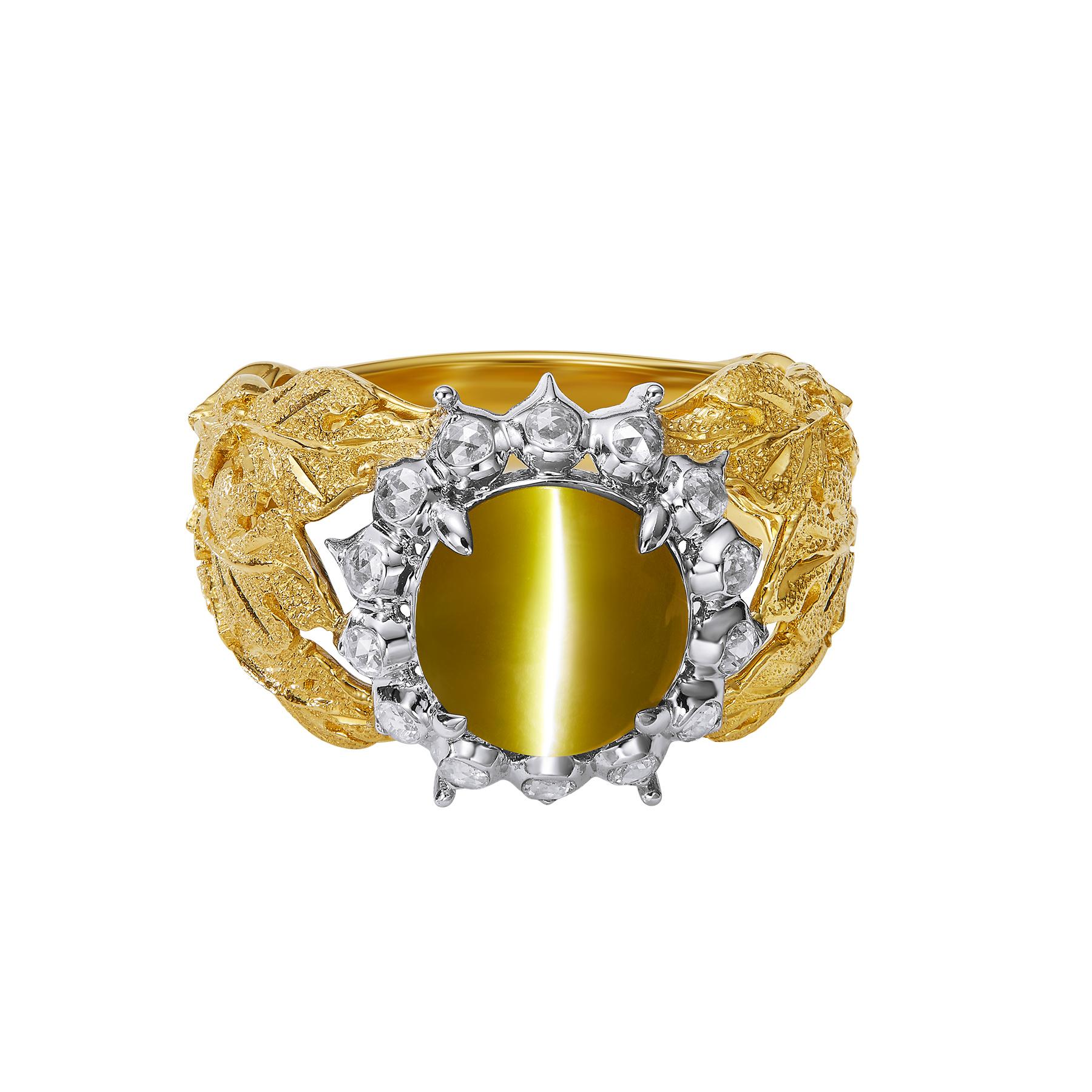 GEMCOOK JEWELLERY 4.59ct Honey Cat's Eye Ring In New Condition For Sale In Bangkok, TH