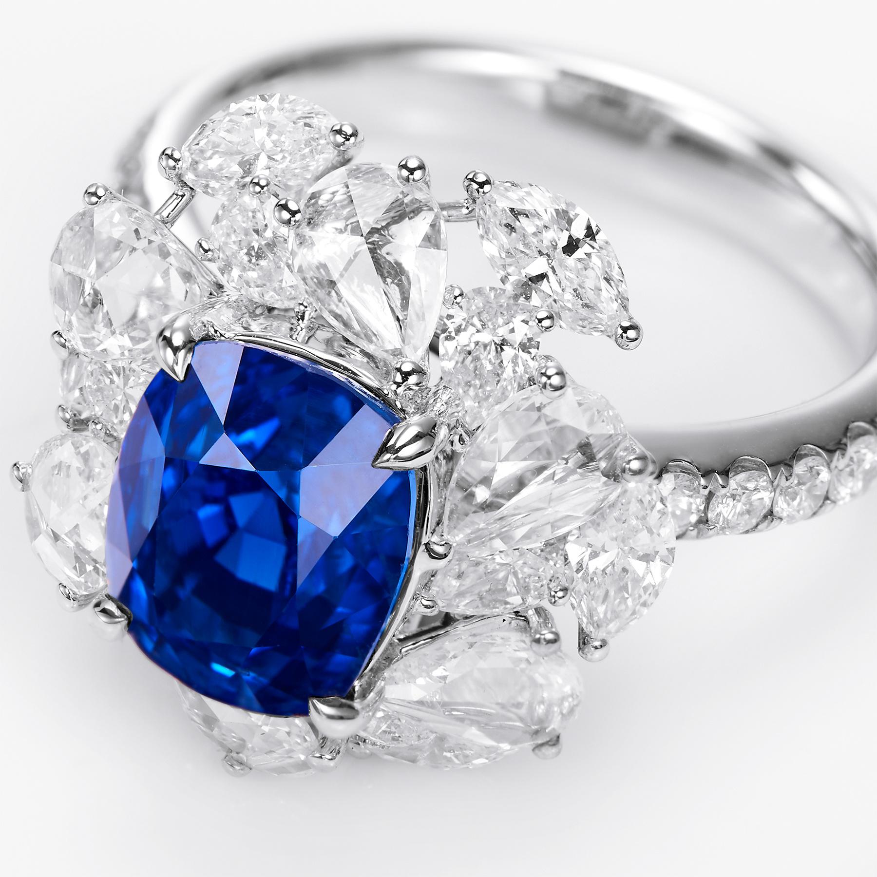 Cushion Cut GEMCOOK JEWELLERY 5.12ct Burma Unheated Royal Blue Sapphire Ring For Sale