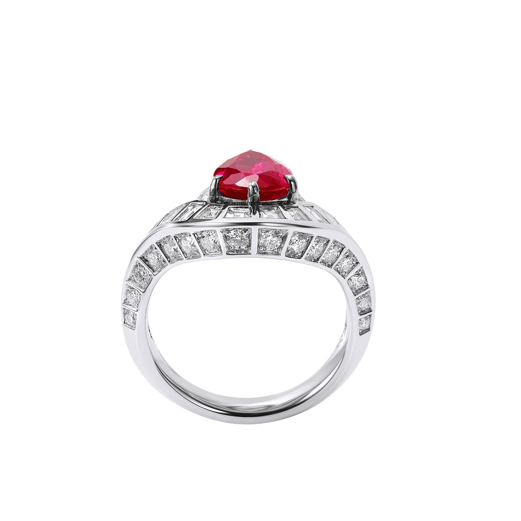 Women's or Men's GEMCOOK JEWELRY 2.04ct Unheated Pigeon Blood Ruby Ring For Sale