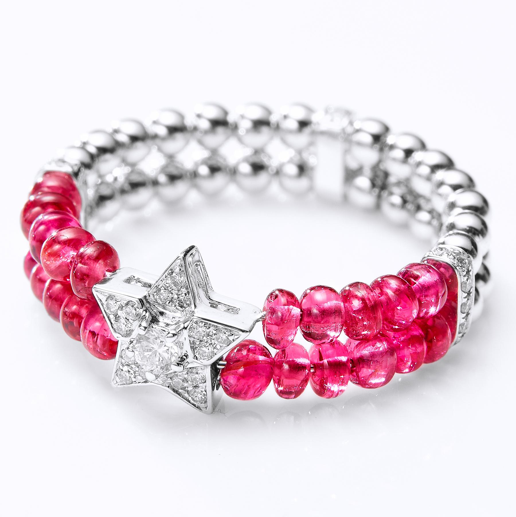 Enhance your style with the GEMCOOK JEWELRY Star Beaded Spinel Ring. Beautifully crafted with beaded spinel detailing, this ring adds a touch of elegance to any outfit. Made with high-quality materials, it is durable and long-lasting. Perfect for
