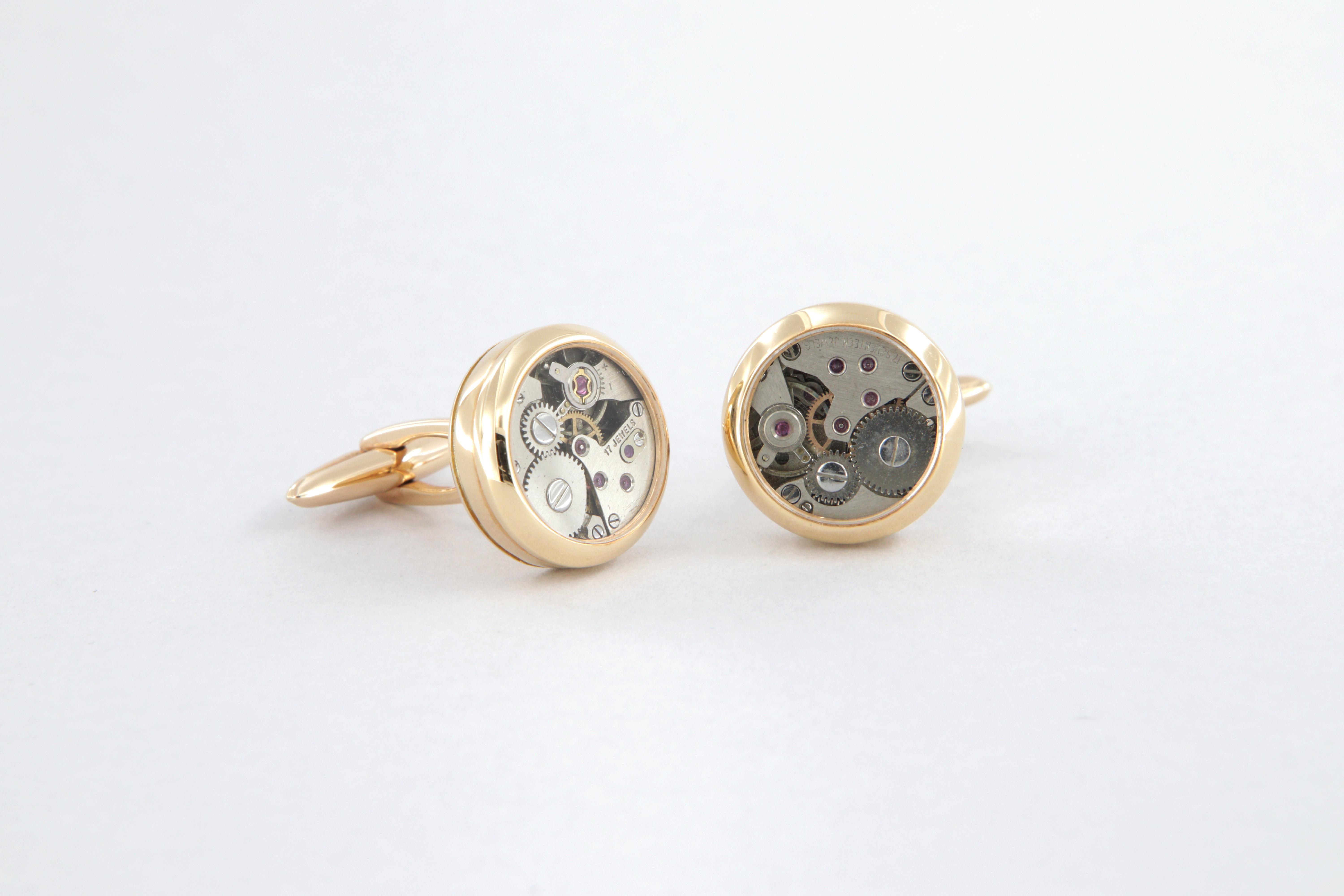 Manschettenknöpfe mit Uhrwerk aus 18k Roségold (Zeitgenössisch) im Angebot