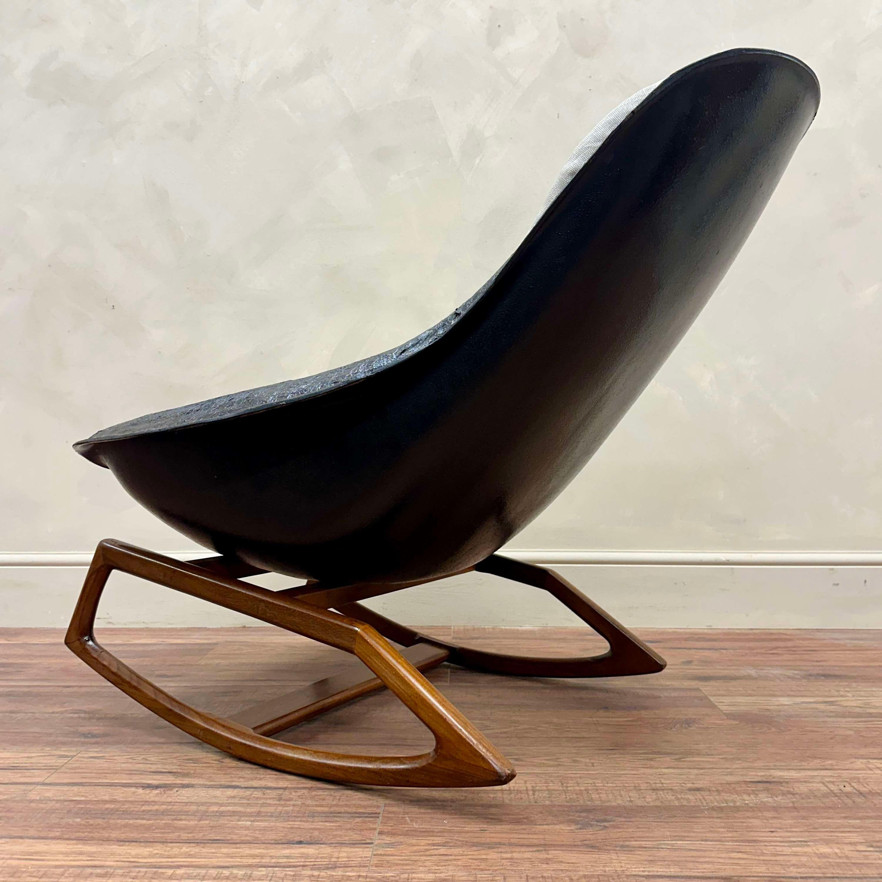 Sedia a dondolo Gemini Lurashell c1960 in vendita 4