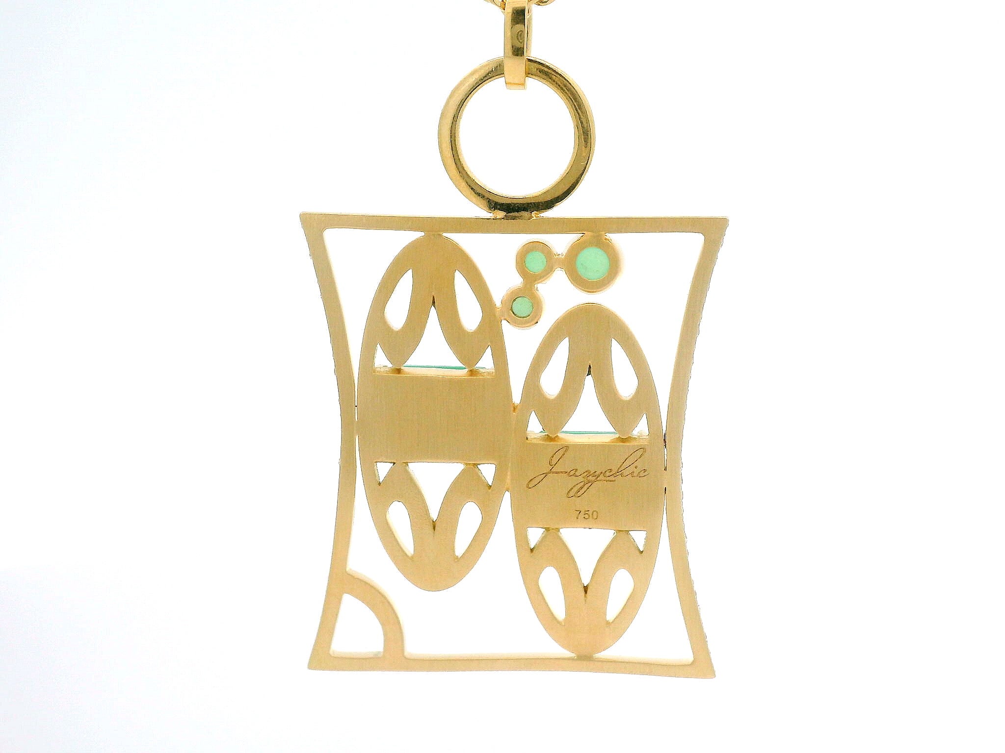 Pendente con segno zodiacale Gemelli in oro giallo 18ct, 1,00 CT g vs diamanti, 3 cabochon e 2 crisoprasi quadrati: 
Infinitamente charme, spirito libero ed esuberanza giovanile, con una costante voglia di espandere gli orizzonti mentali. La pietra