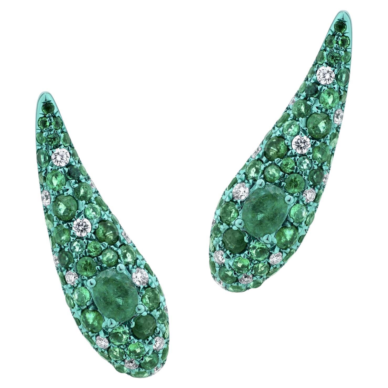 Gemistry 1.69Cttw. Emerald and Diamond Serpentine Ear Climber in 18k Gold For Sale