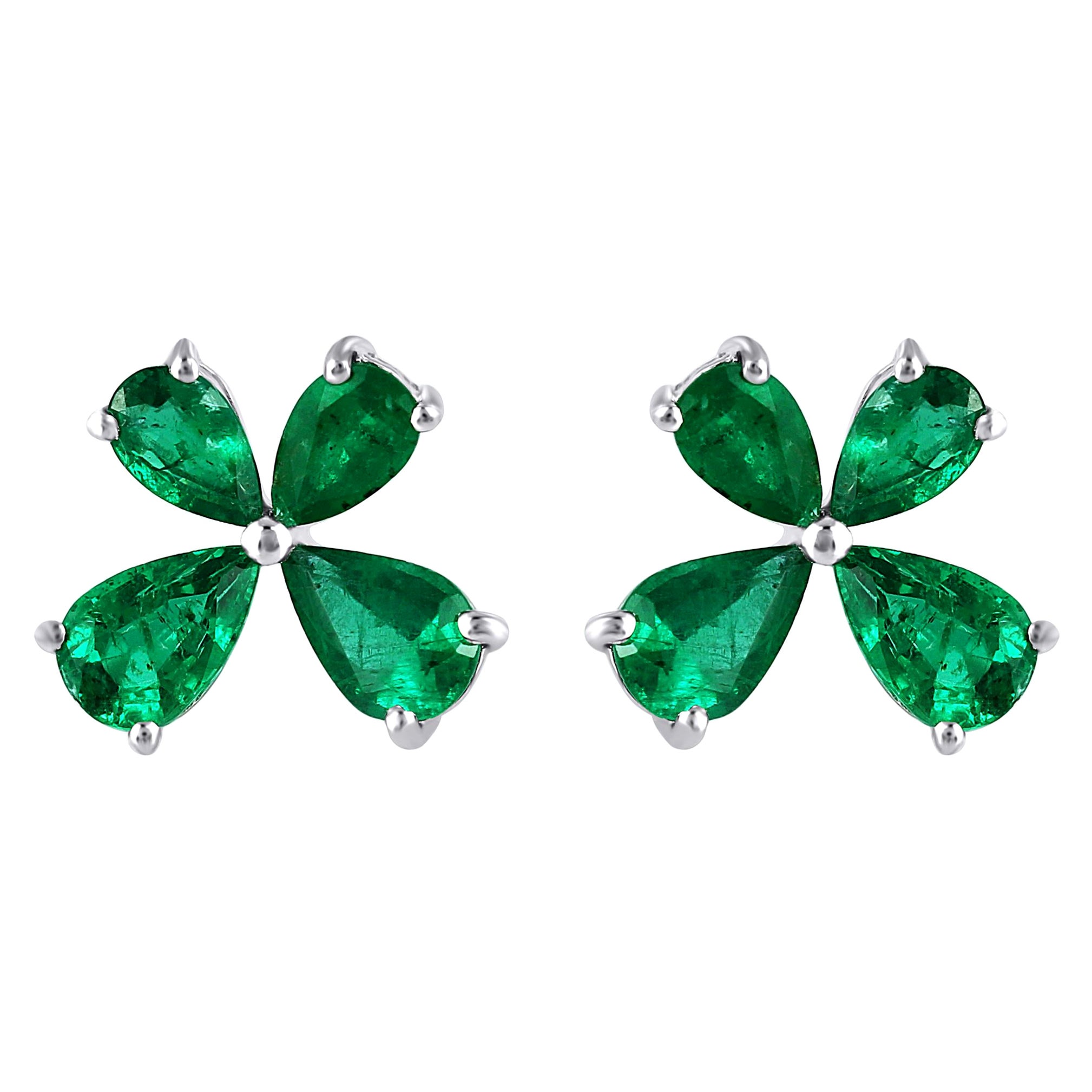 Gemistry 2.25 Cttw Natural Emerald Floral Stud Earrings in 18k White Gold