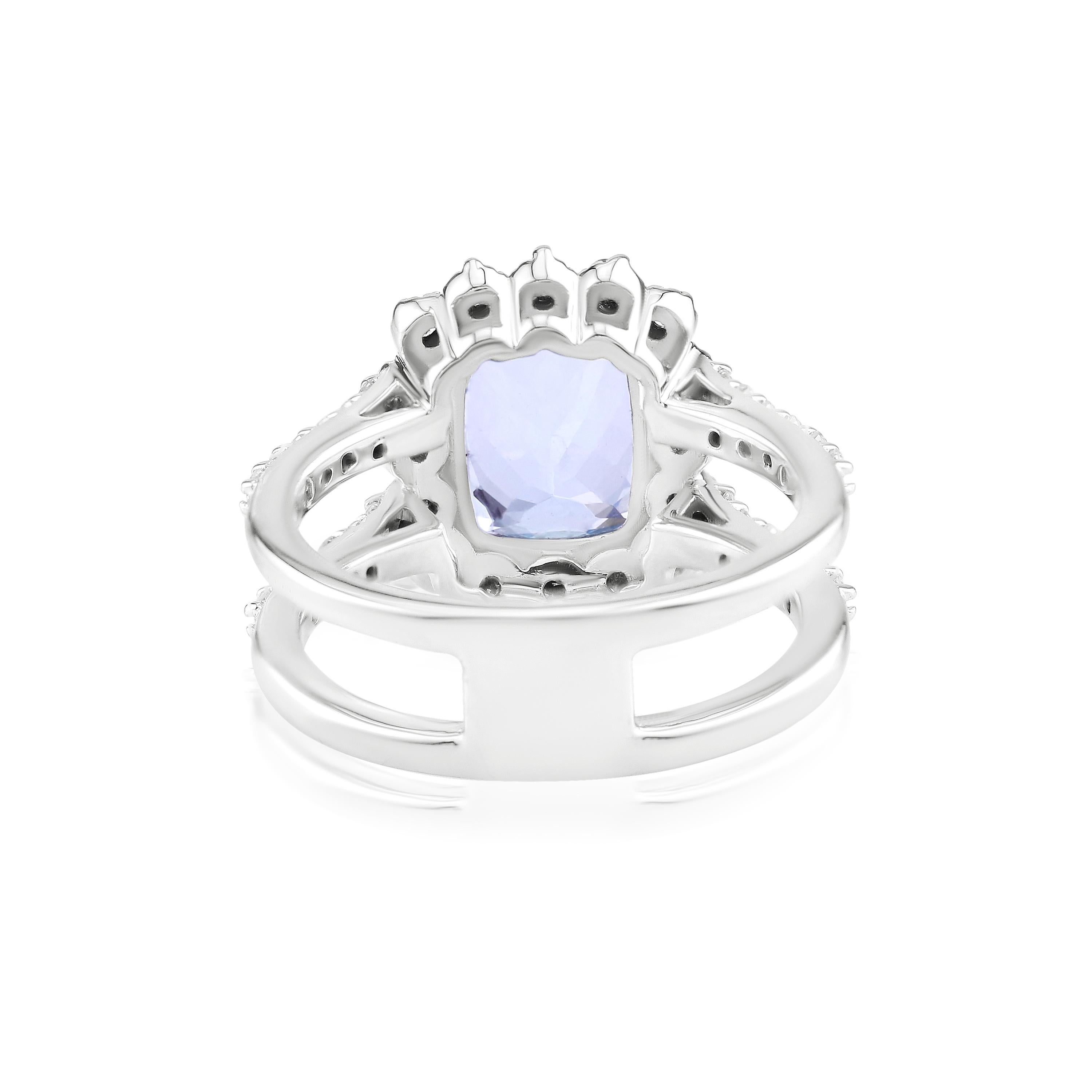Gemistry 3,25 Cttw natürlicher Aquamarin/Diamant Ring in 14K Weißgold Größe 7 im Zustand „Neu“ im Angebot in New York, NY