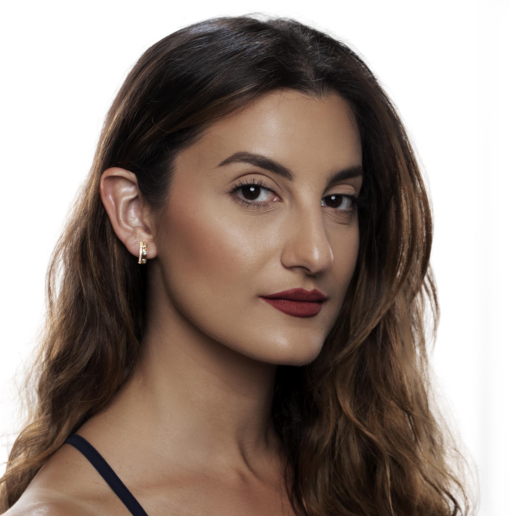 Gemistry Classic Boucles d'oreilles en or jaune 14K avec topaze bleue suisse en pierres véritables Pour femmes en vente