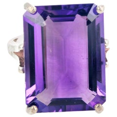 Gemjunky 12.6 Carat Dazzling Purple Pink Solitaire Amethyst Silver Cocktail Ring