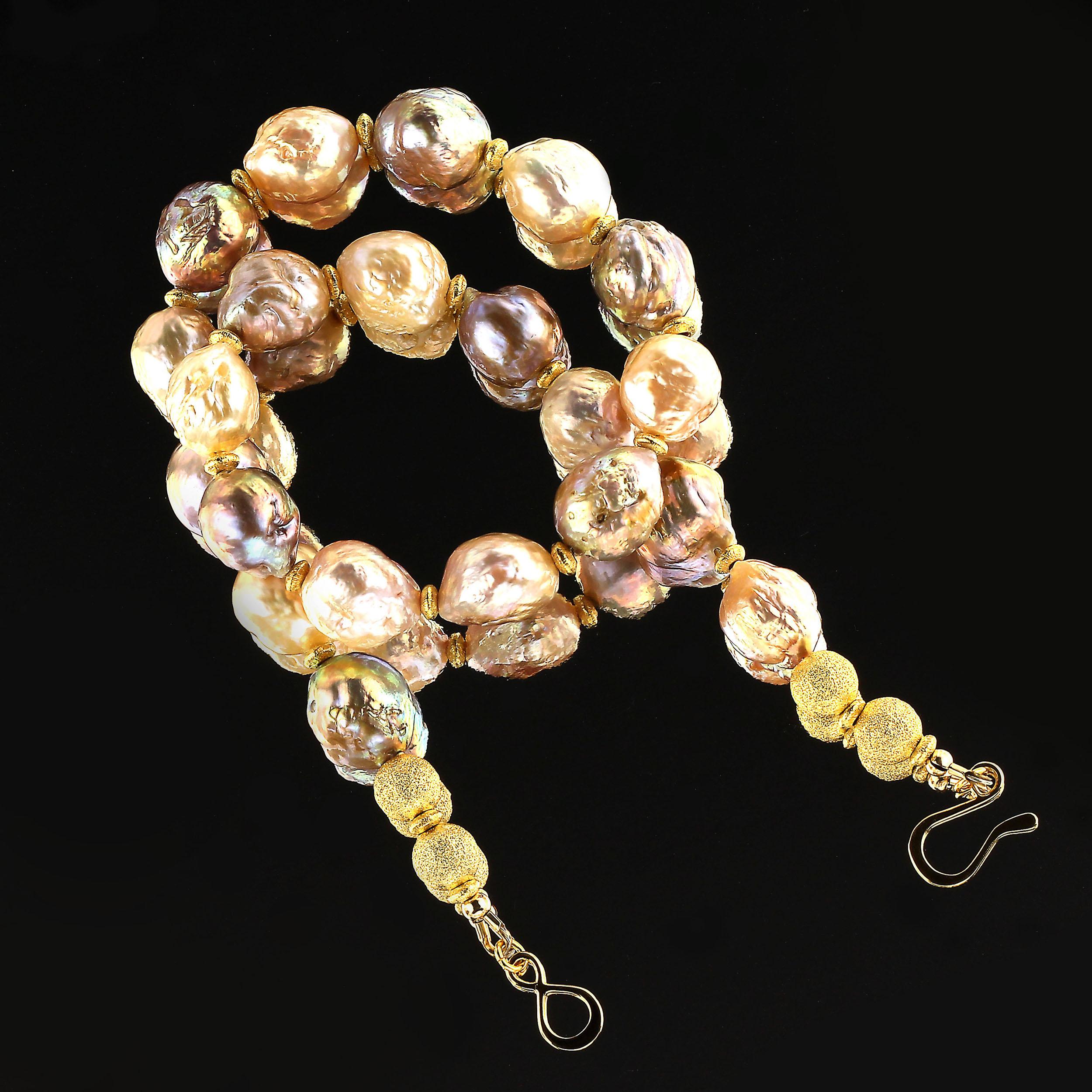Gemjunky Choker Necklace of Natural Color Multi Tone Baroque Pearls In New Condition In Raleigh, NC