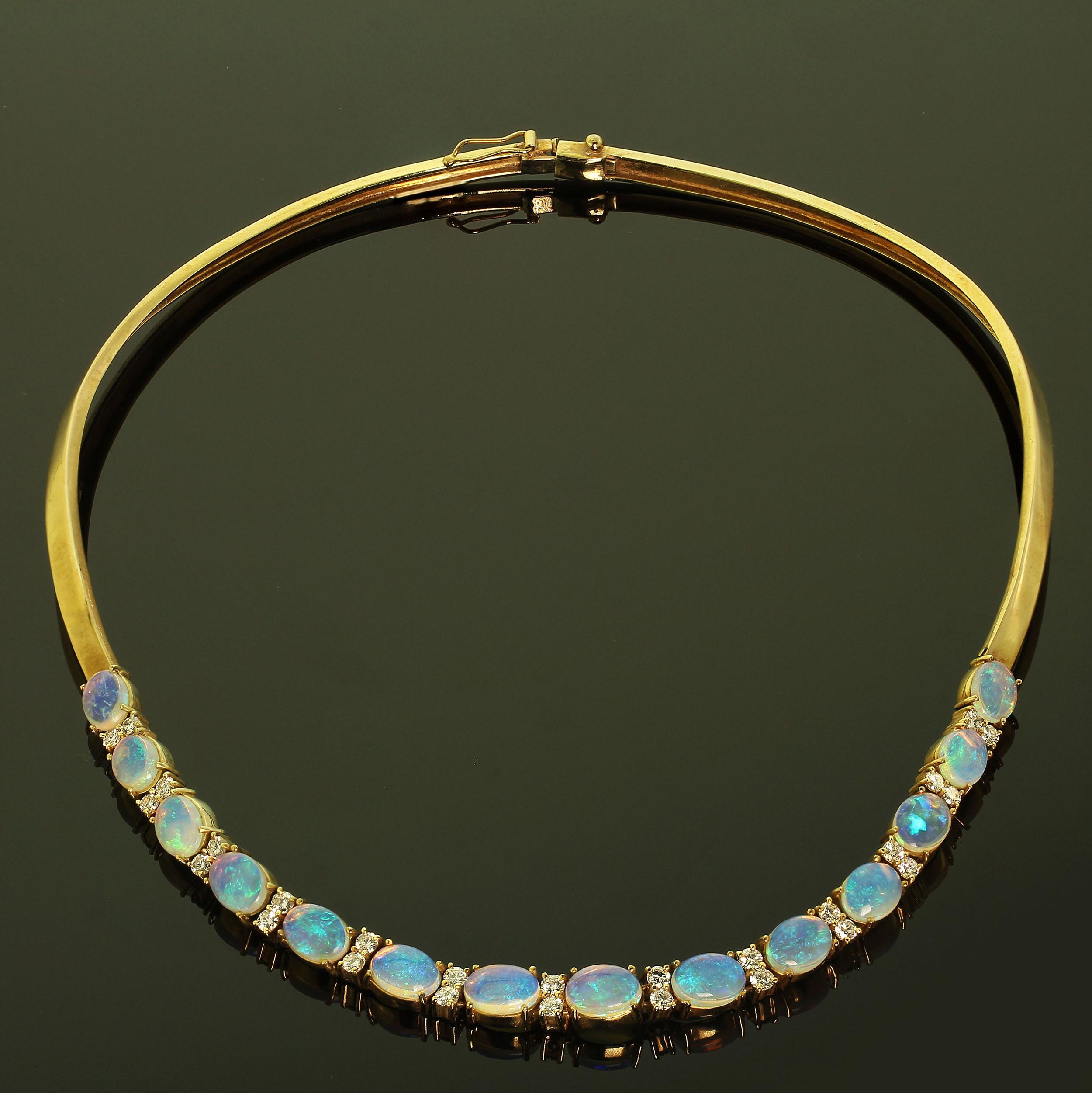 Cabochon 18 Karat Yellow Gold Opal and Diamond Necklace