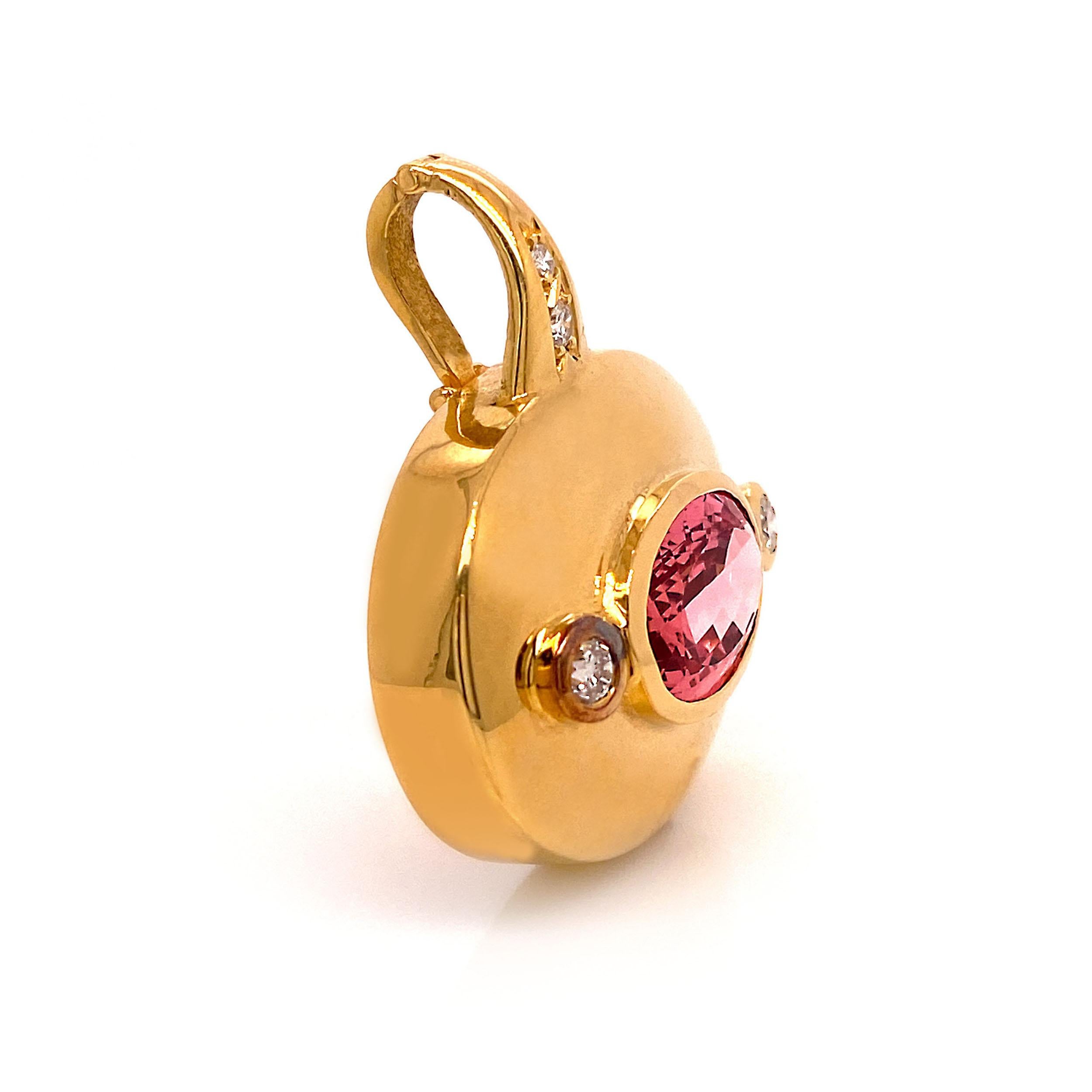 Oval Cut AJD 18K Gold Pendant with Pink Tourmaline and Diamonds
