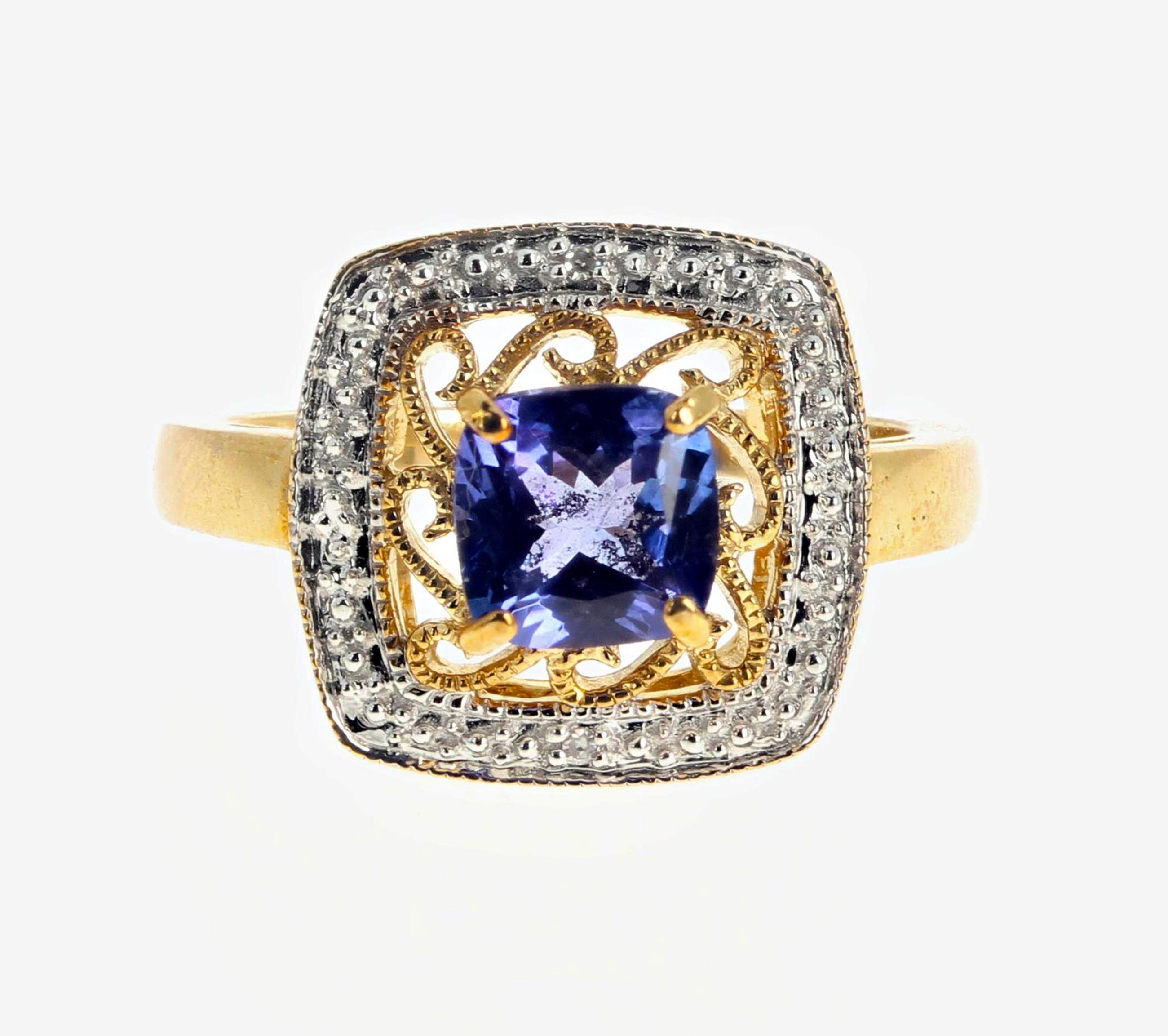 Women's or Men's AJD Brilliant REAL 1.35 Ct Tanzanite & REAL Diamonds Accented Gold Ring For Sale
