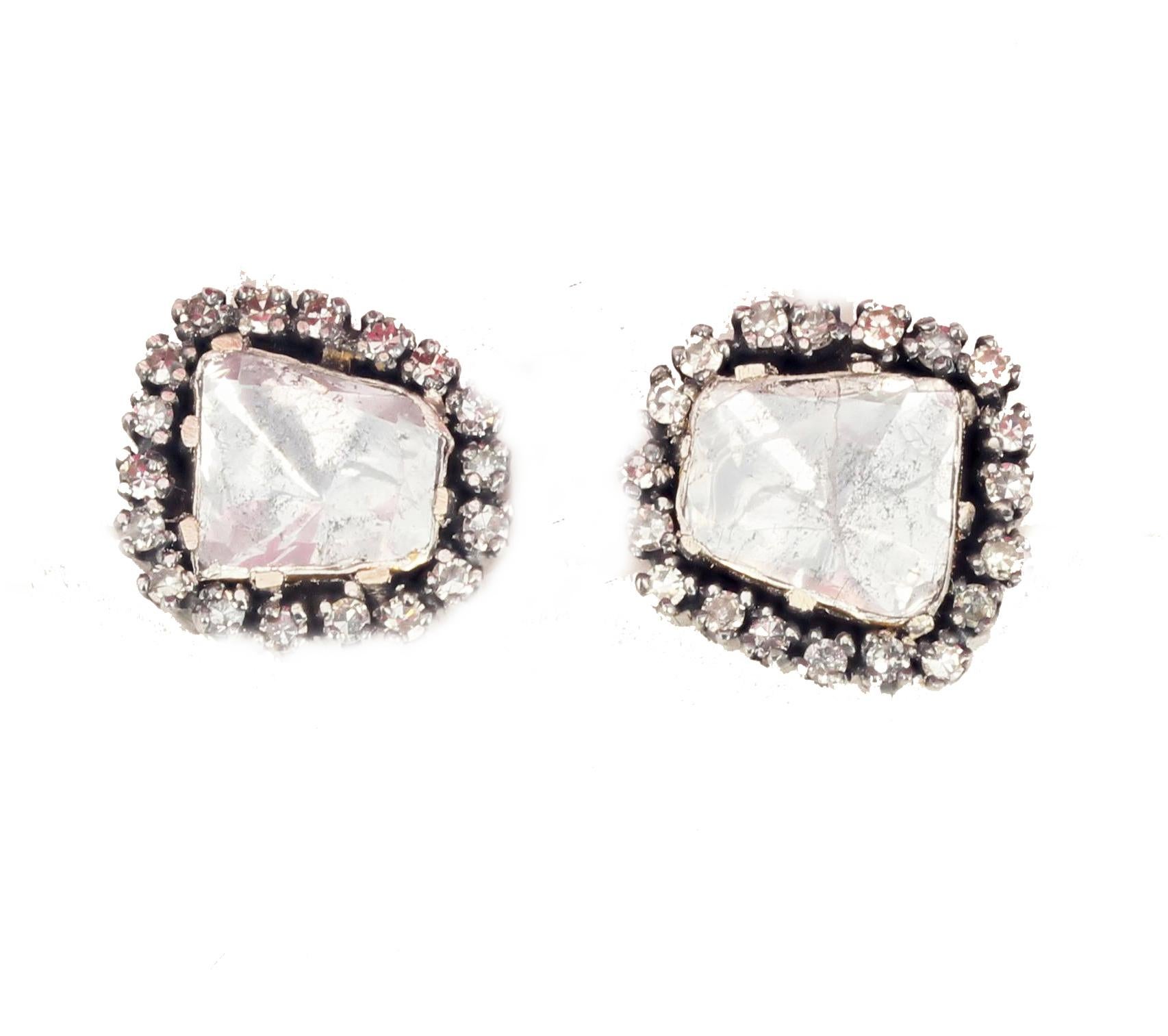 Gemjunky Dazzling Natural White Diamond Rock Earrings 3
