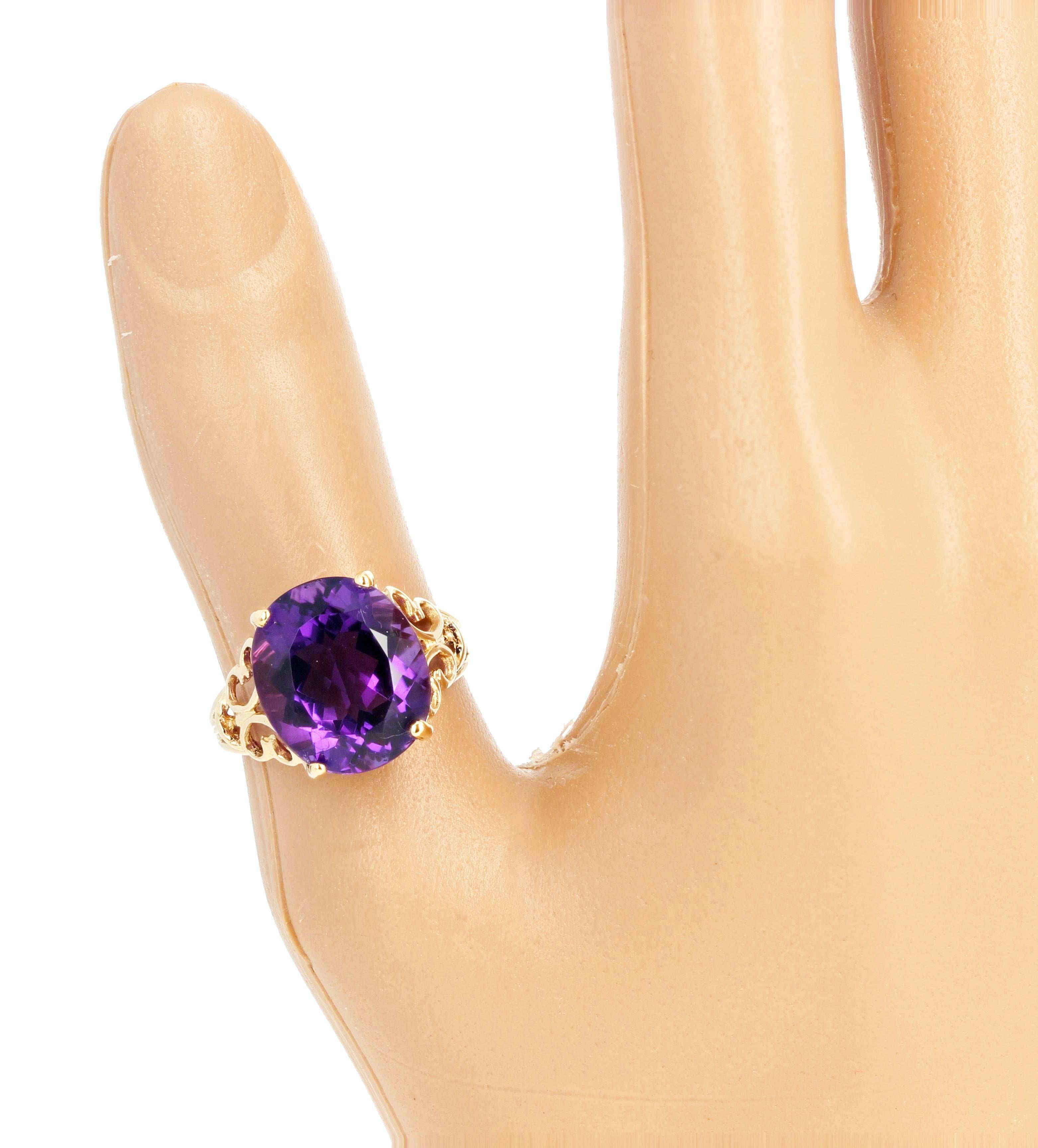 Women's or Men's Gemjunky Debutante Collect Exquisite 7.5 Cts Sparkling Amethyst 14Kt Gold Ring