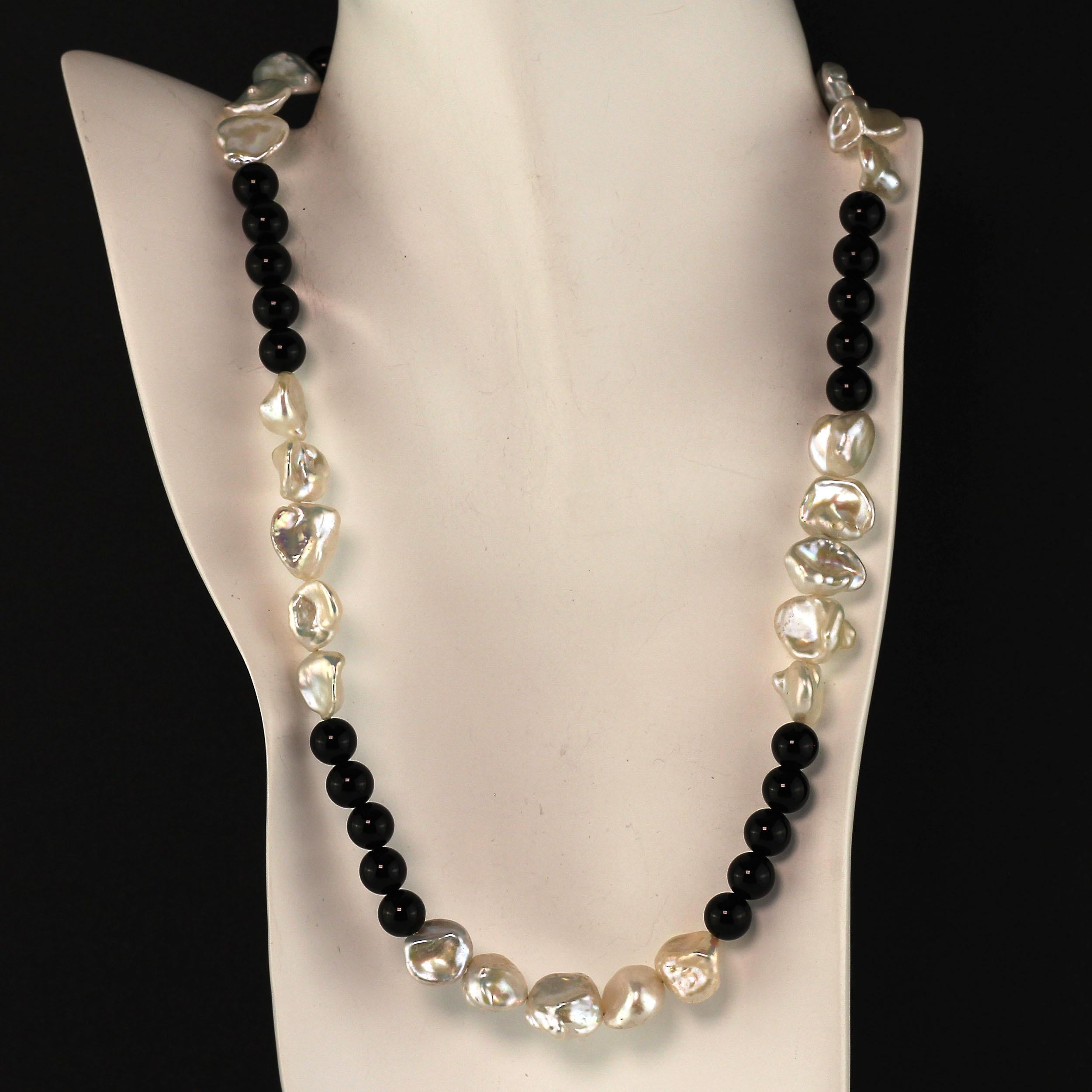 Bead Gemjunky Elegant Black Onyx and White Pearl Necklace