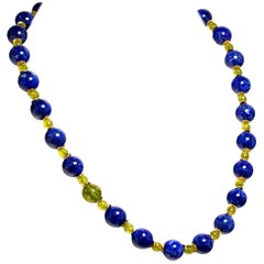 AJD 23 Inch Elegant Blue Lapis Lazuli and Green Peridot Necklace